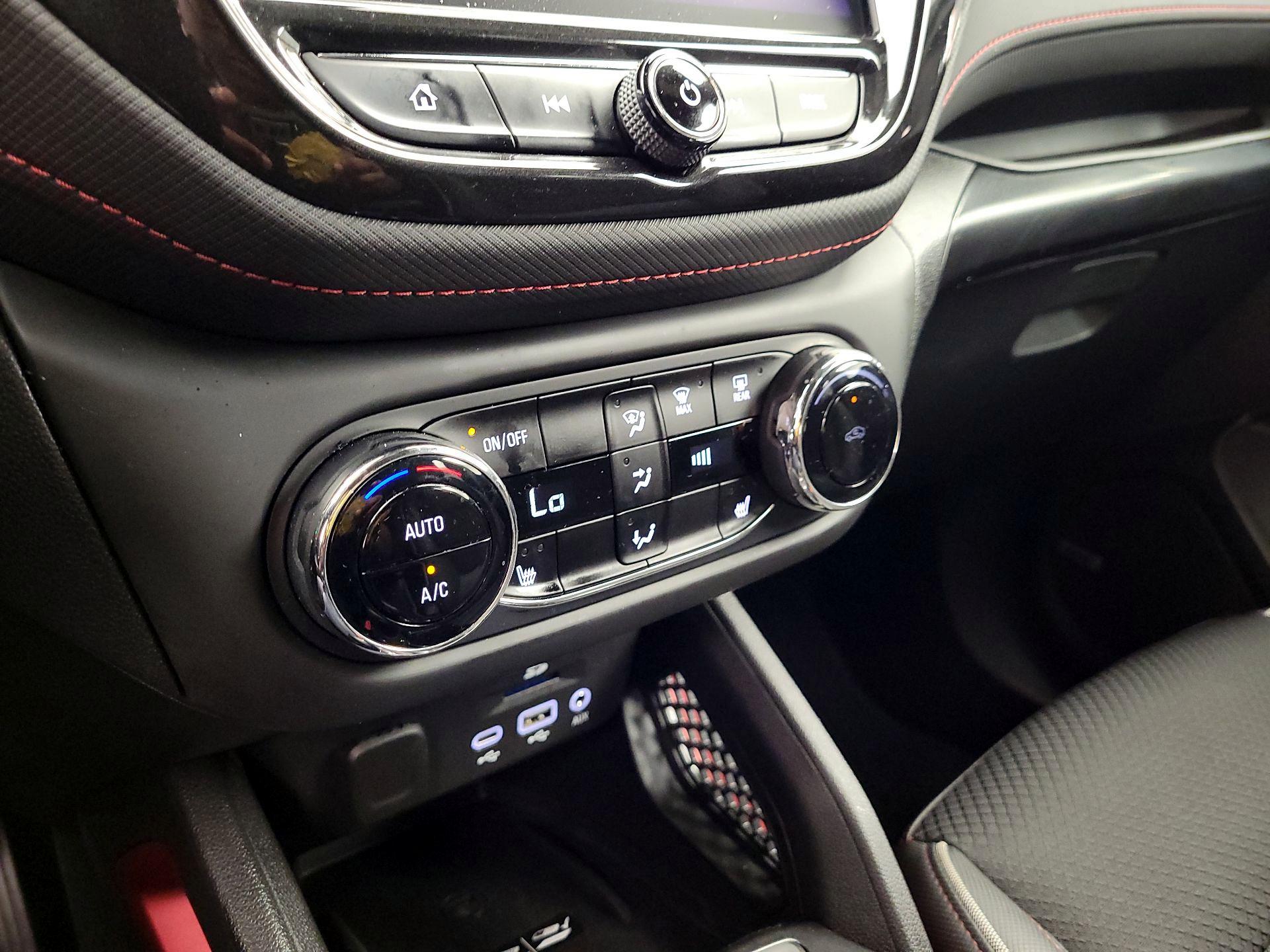 Thumbnail: 2021 Chevrolet TrailBlazer - 16