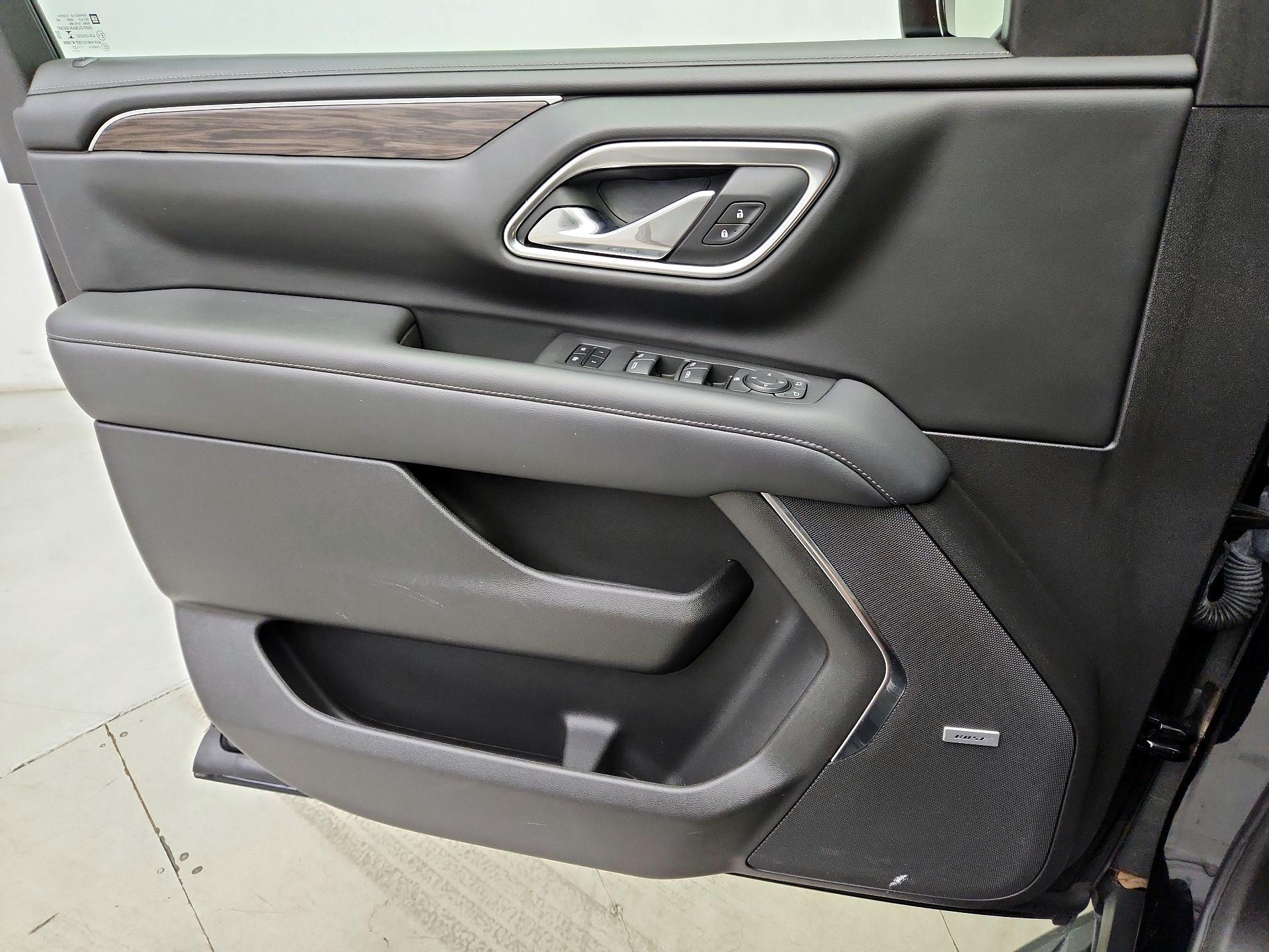 Thumbnail: 2021 Chevrolet Tahoe - 12