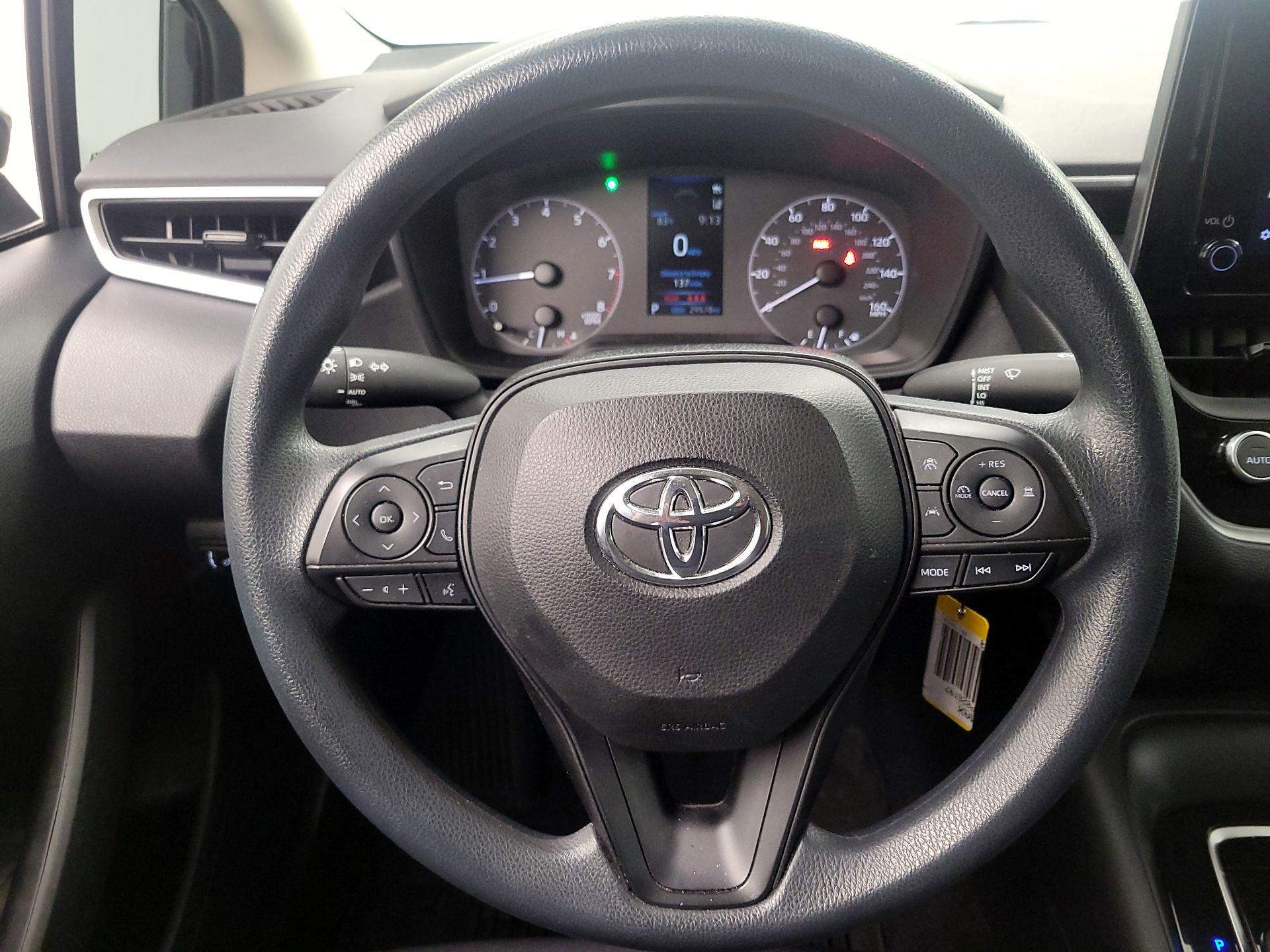 Thumbnail: 2023 Toyota Corolla - 10