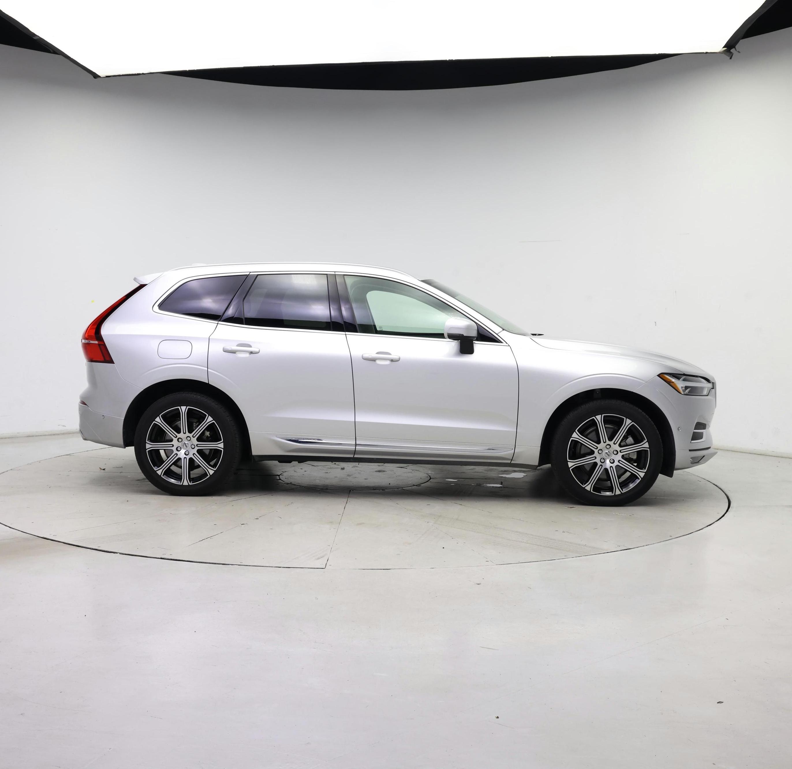 Thumbnail: 2019 Volvo XC60 - 7