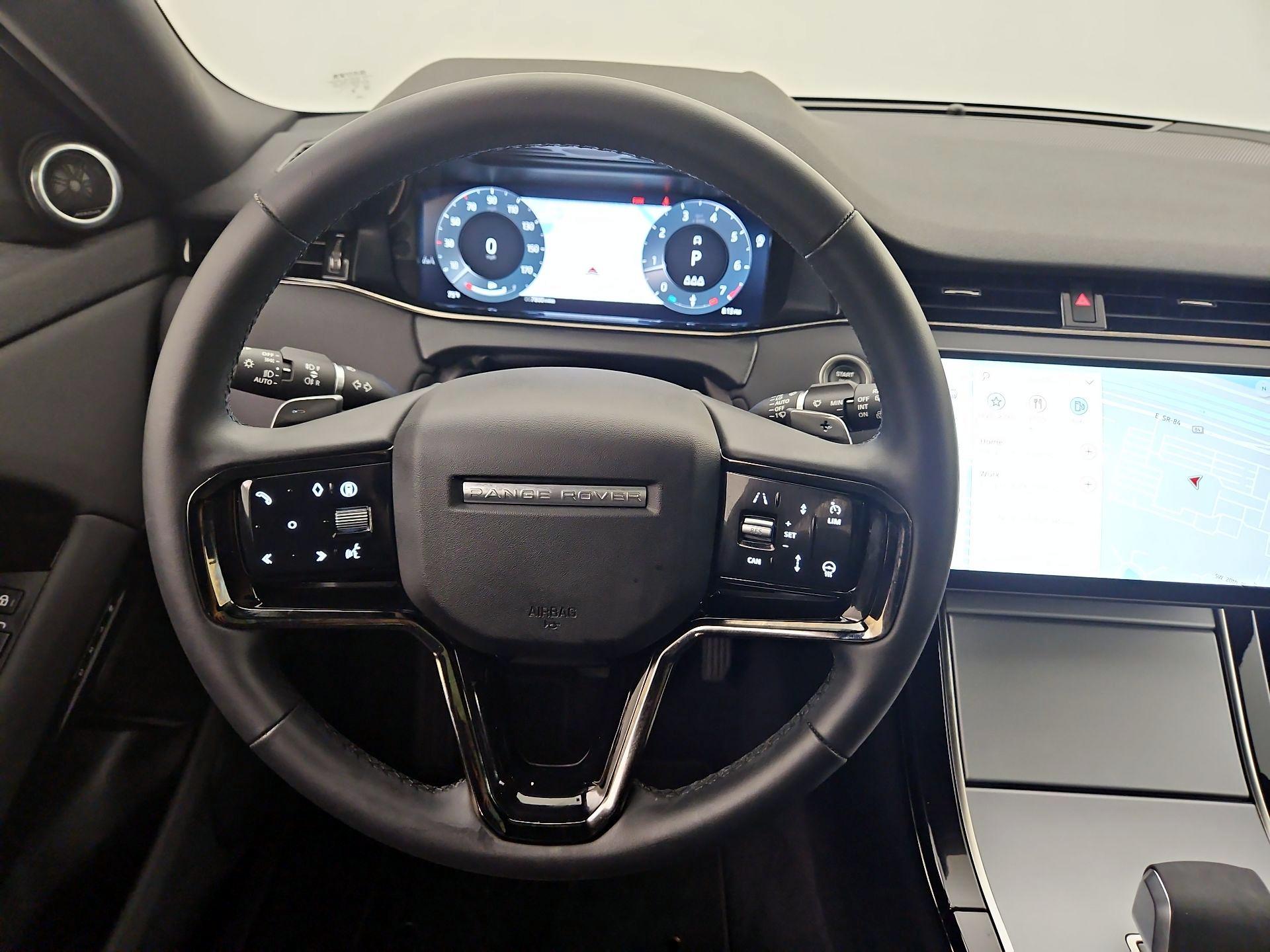 Thumbnail: 2025 Land Rover Range Rover Evoque - 10