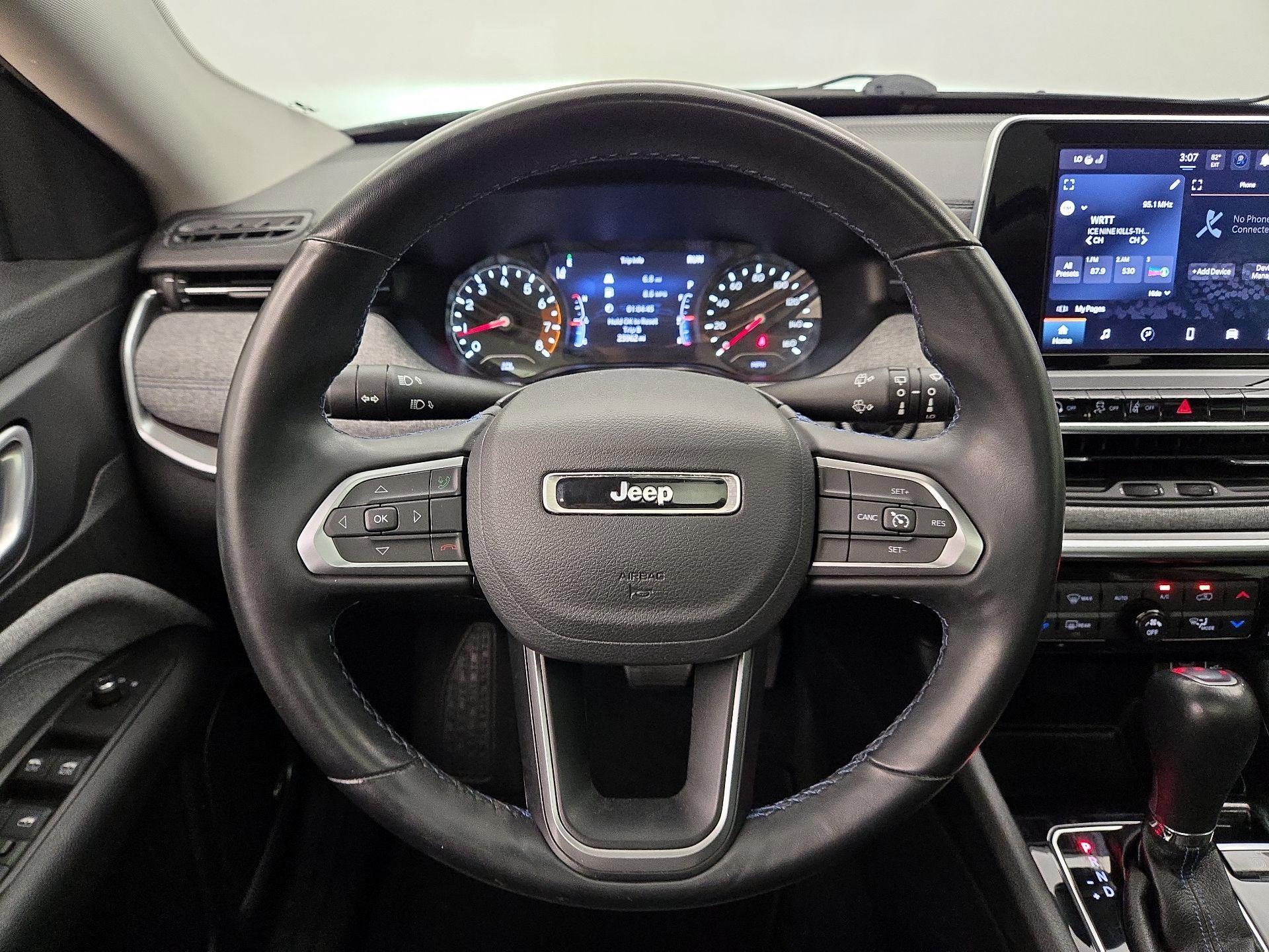 Thumbnail: 2022 Jeep Compass - 10