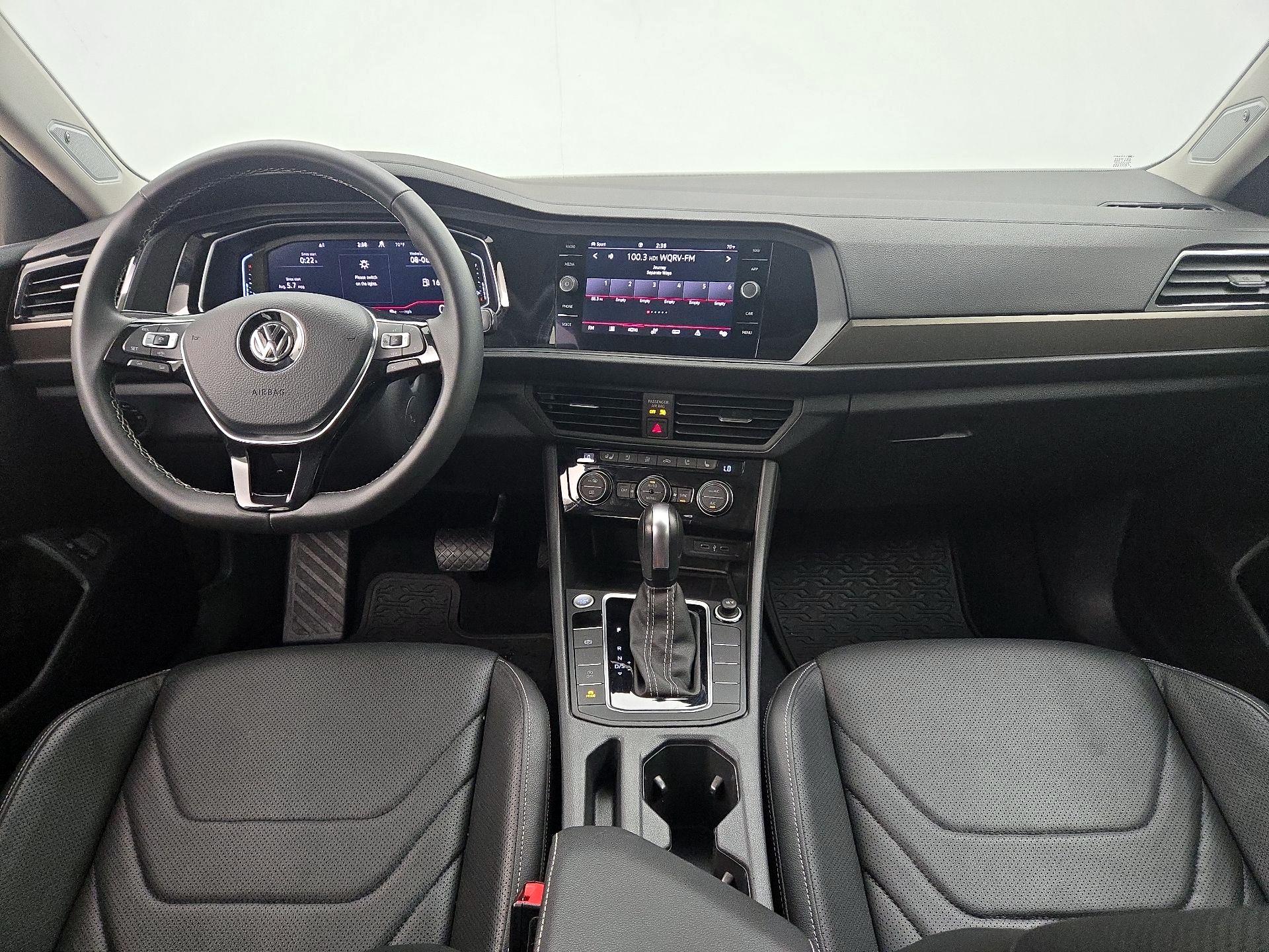 Thumbnail: 2021 Volkswagen Jetta - 9