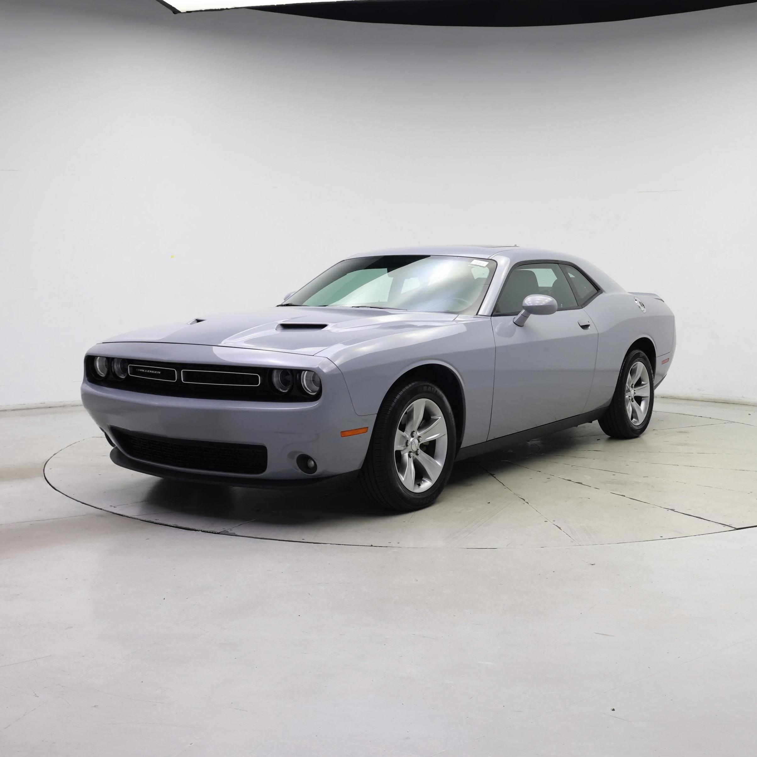 Thumbnail: 2021 Dodge Challenger - 4