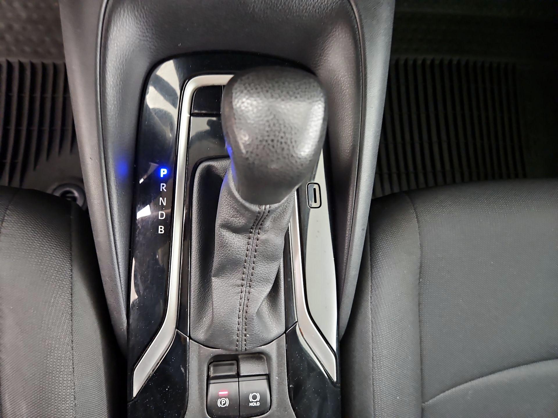 Thumbnail: 2022 Toyota Corolla - 17