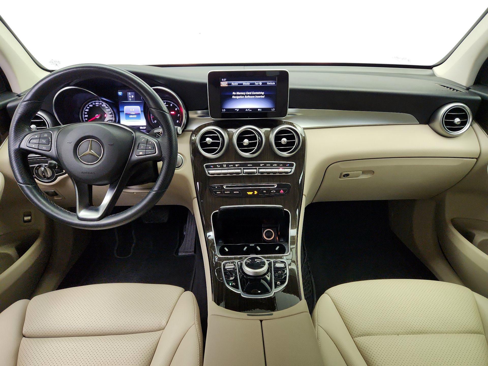 Thumbnail: 2019 Mercedes-Benz GLC - 9