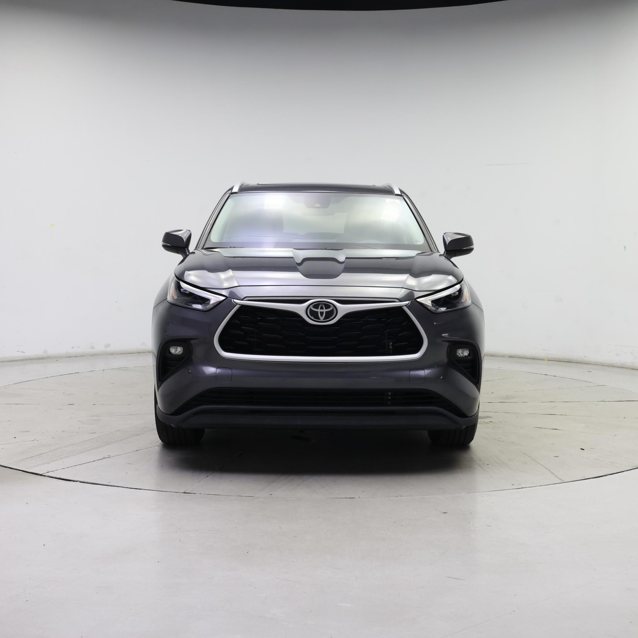 Thumbnail: 2022 Toyota Highlander - 5