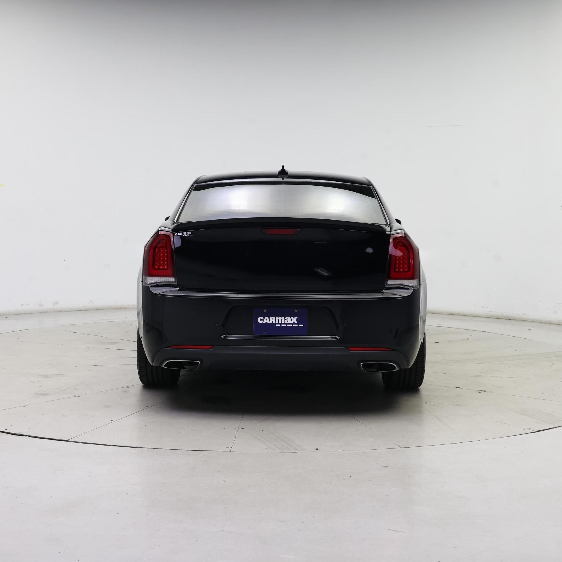 Thumbnail: 2018 Chrysler 300 - 6