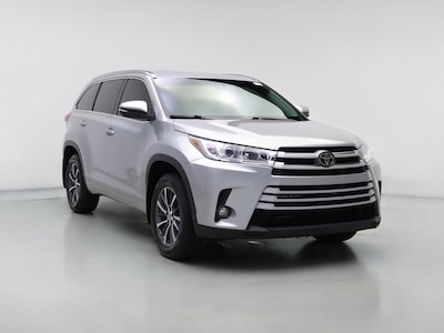 Silver 2018 Toyota Highlander XLE