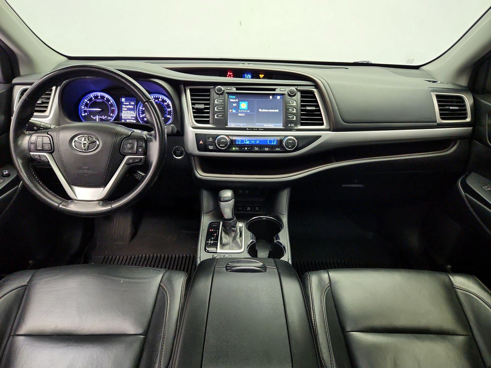 Thumbnail: 2018 Toyota Highlander - 9