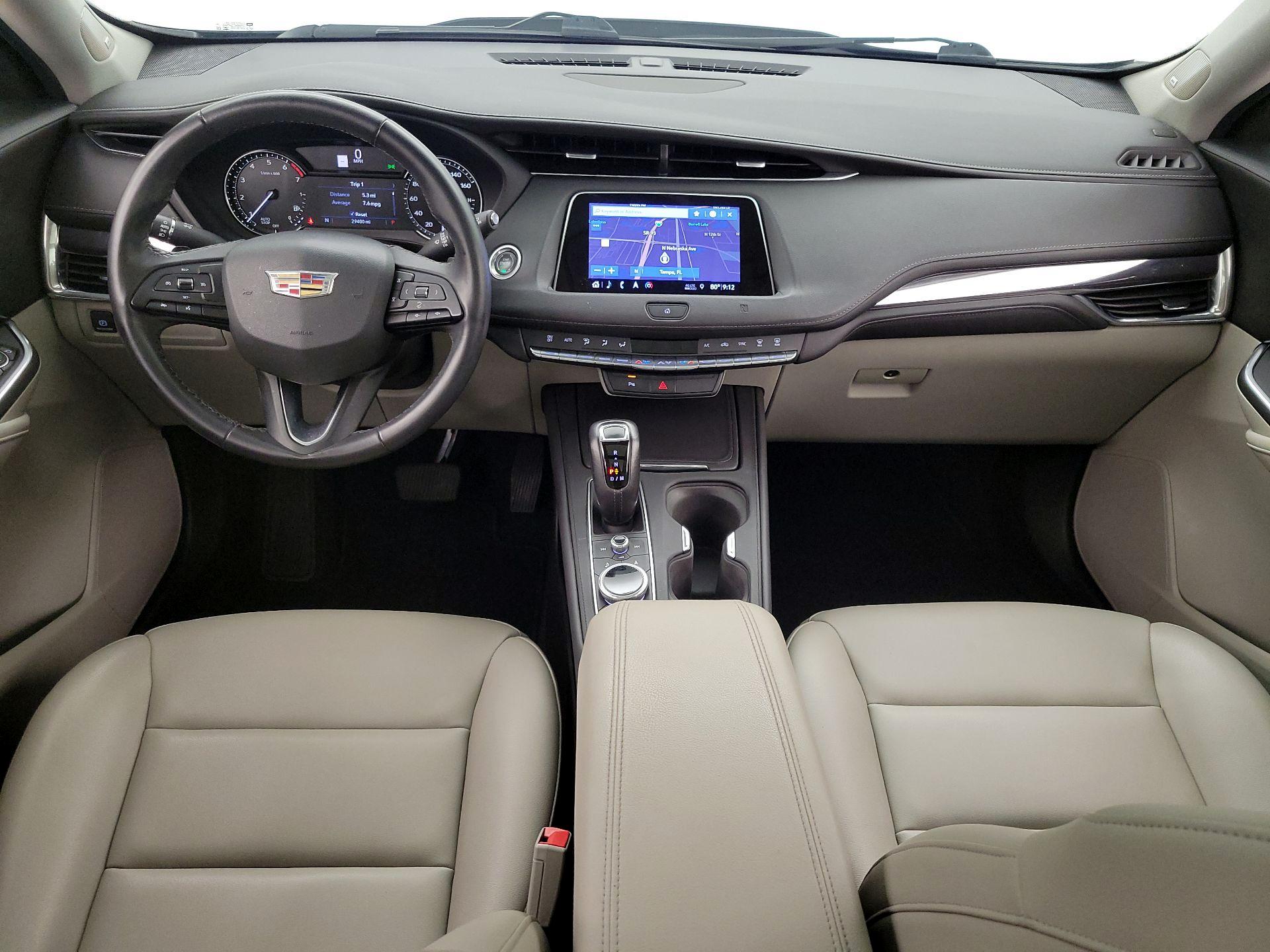 Thumbnail: 2019 Cadillac XT4 - 9