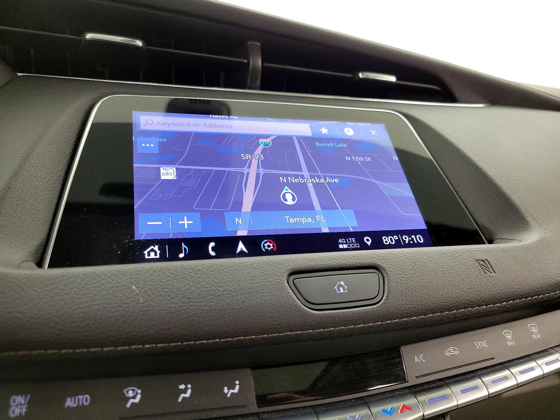 Thumbnail: 2019 Cadillac XT4 - 14