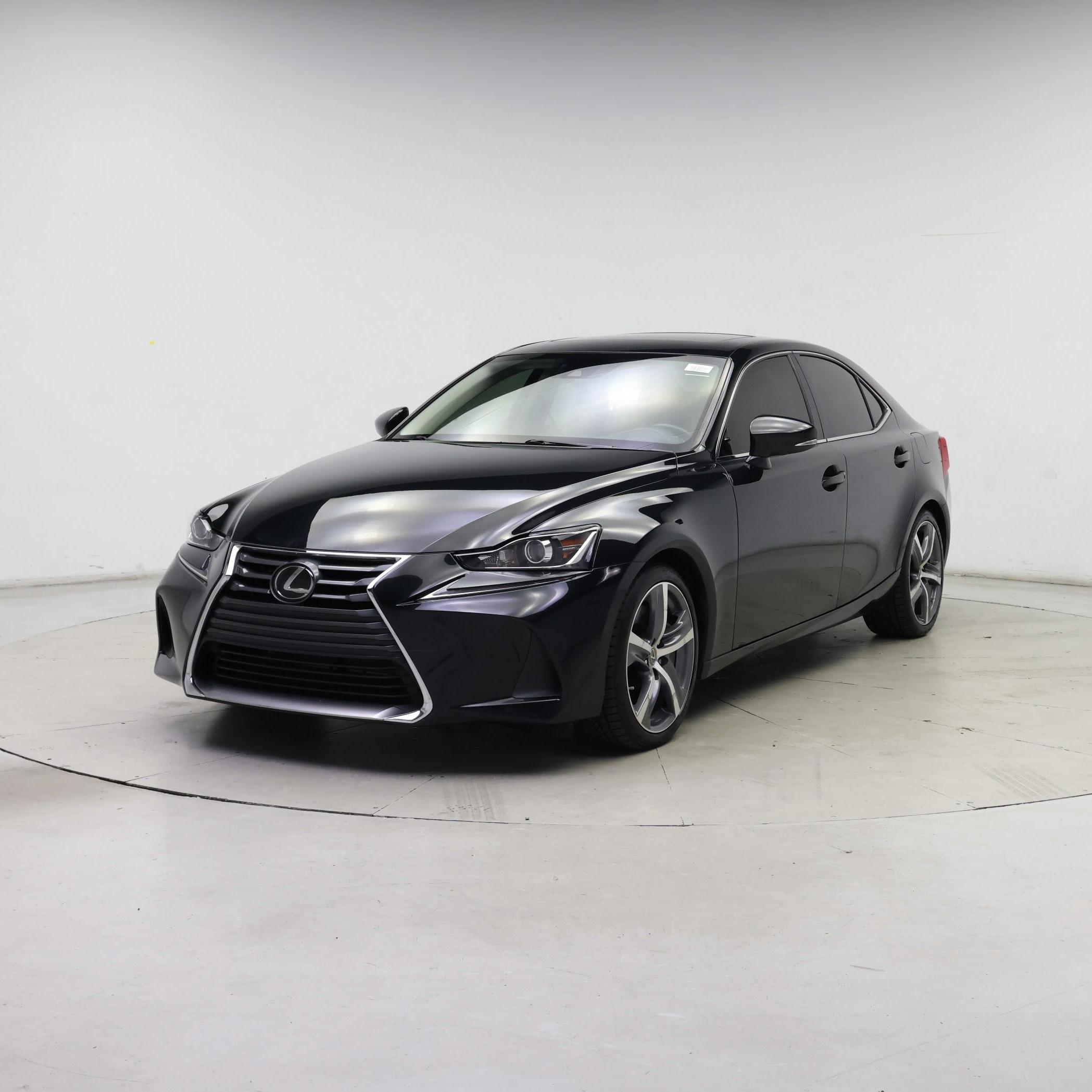 Thumbnail: 2019 Lexus IS - 4