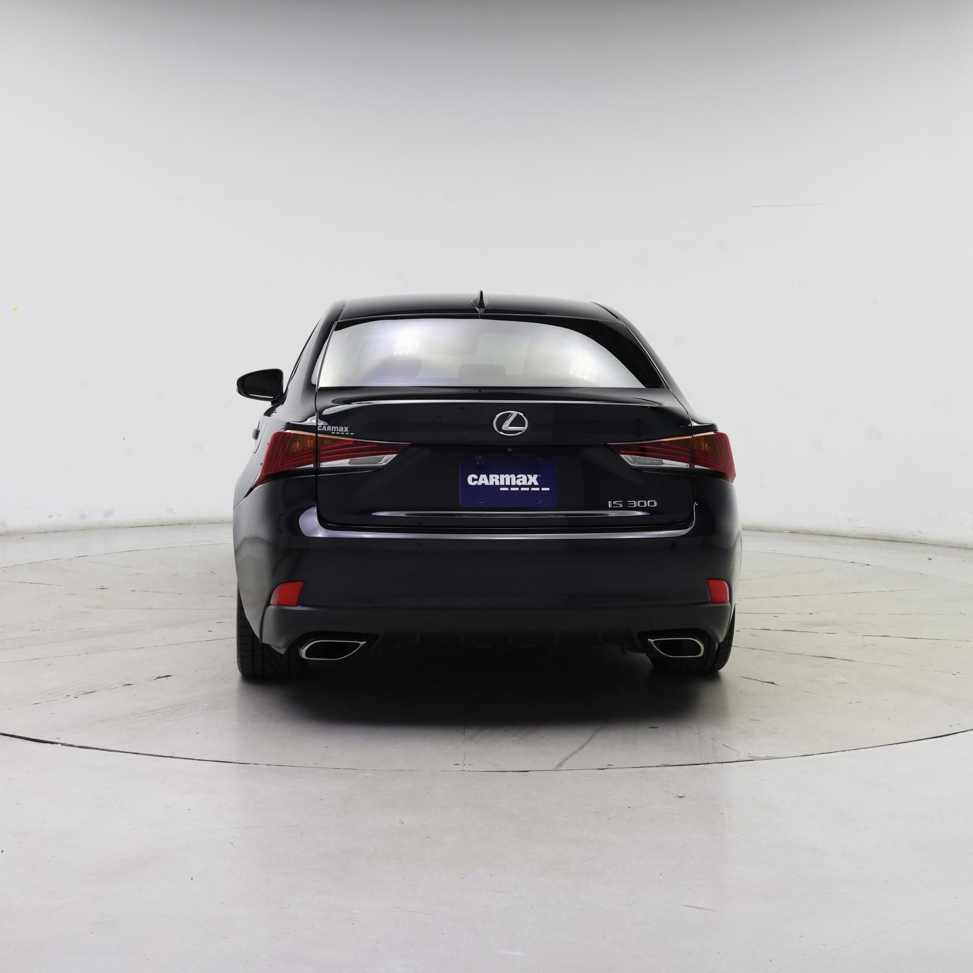 Thumbnail: 2019 Lexus IS - 6