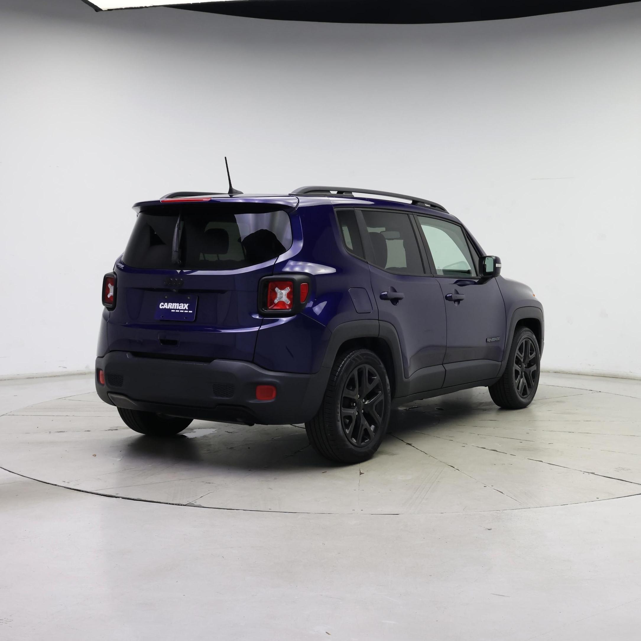 Thumbnail: 2018 Jeep Renegade - 8