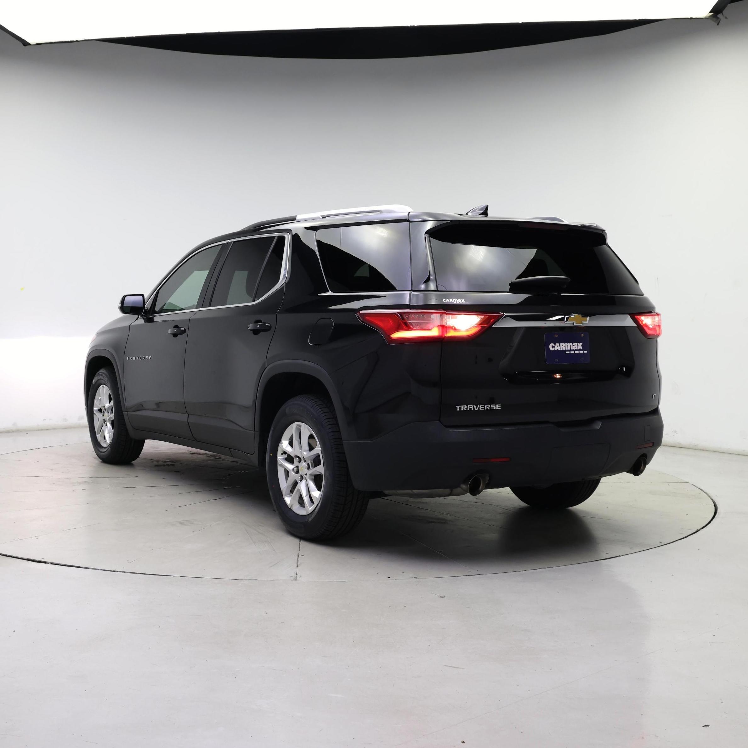 Thumbnail: 2018 Chevrolet Traverse - 2