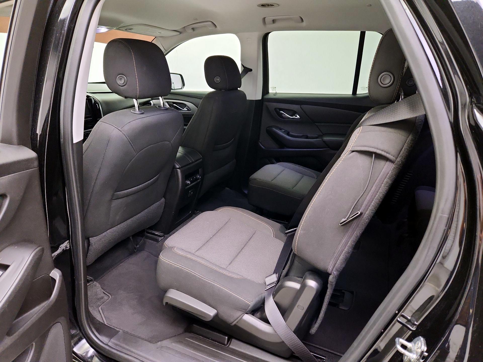 Thumbnail: 2018 Chevrolet Traverse - 20