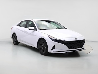 White 2021 Hyundai Elantra SEL