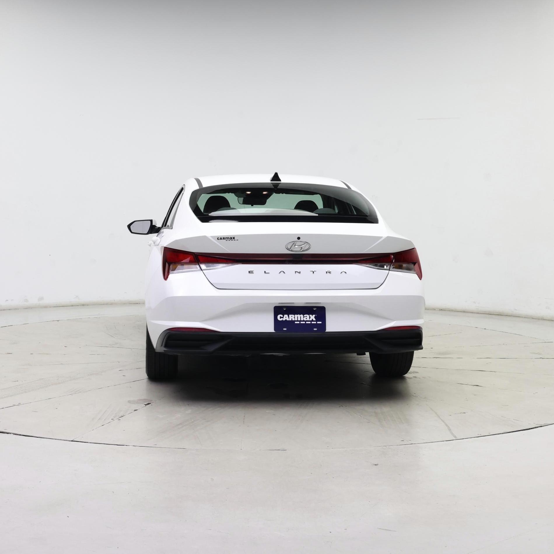 Thumbnail: 2021 Hyundai Elantra - 6