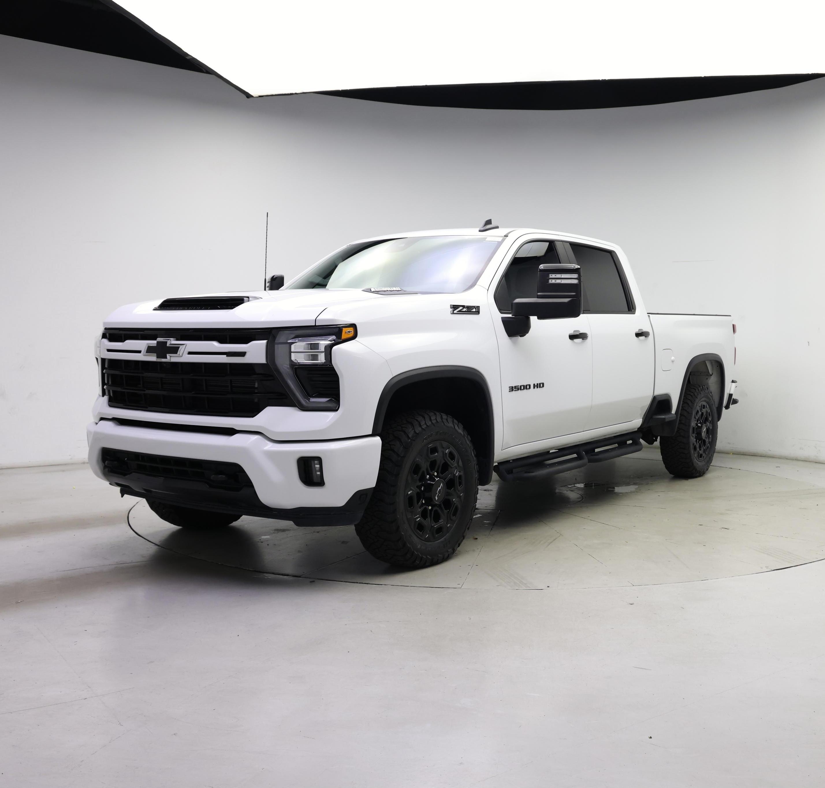 Thumbnail: 2024 Chevrolet Silverado 3500 - 4