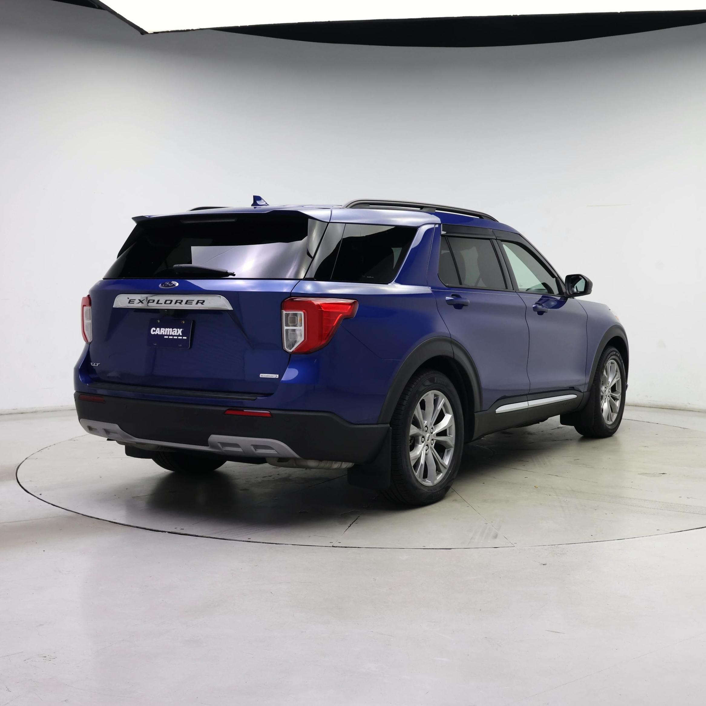 Thumbnail: 2020 Ford Explorer - 8