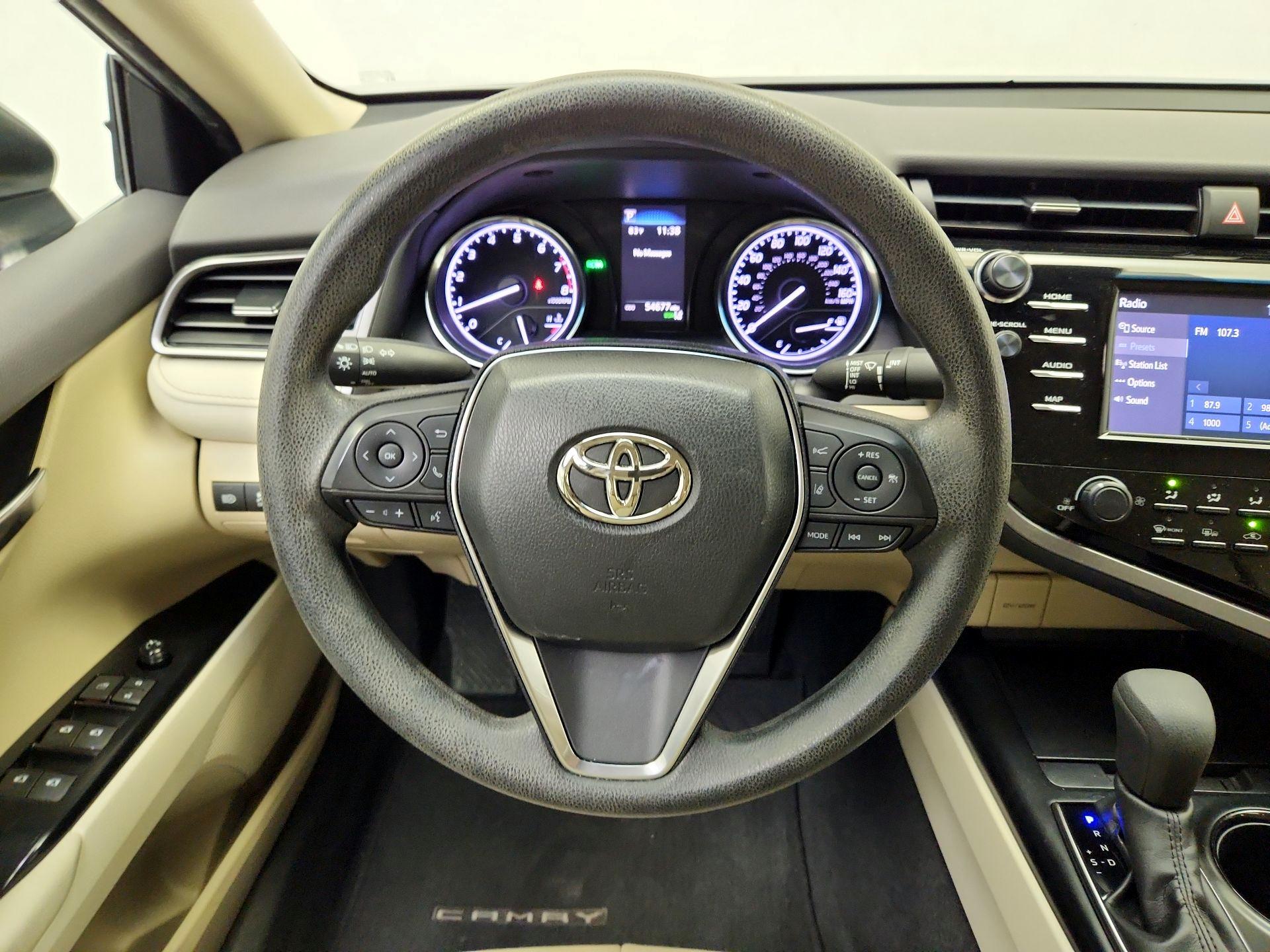 Thumbnail: 2019 Toyota Camry - 10