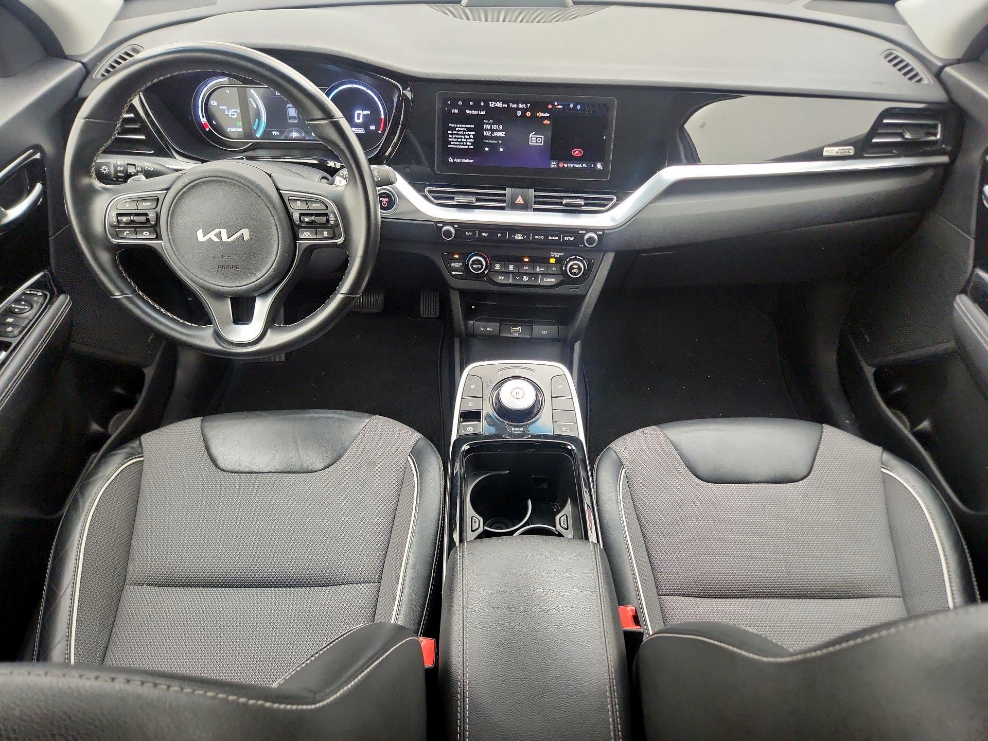 Thumbnail: 2022 Kia Niro - 9