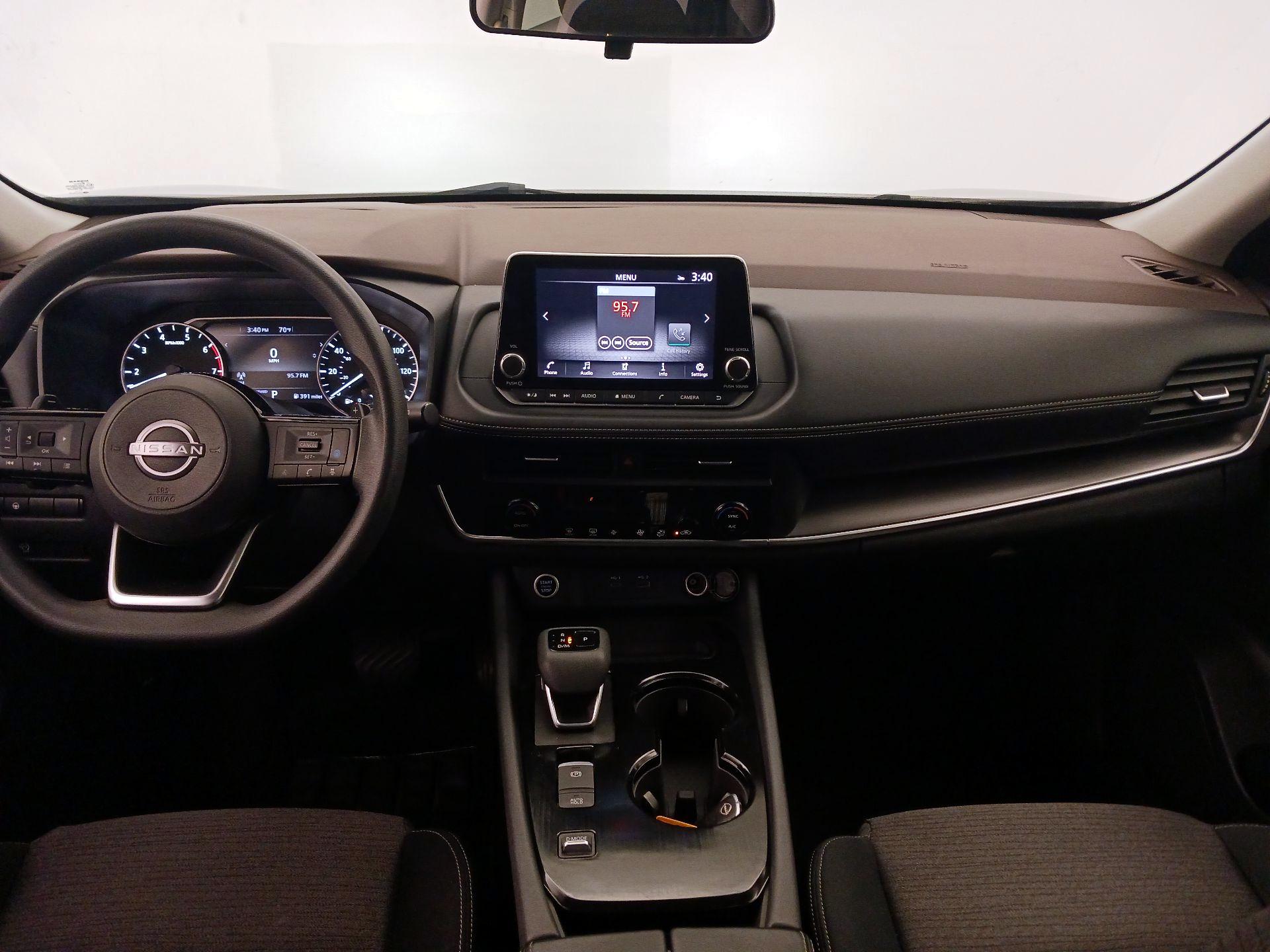 Thumbnail: 2023 Nissan Rogue - 9