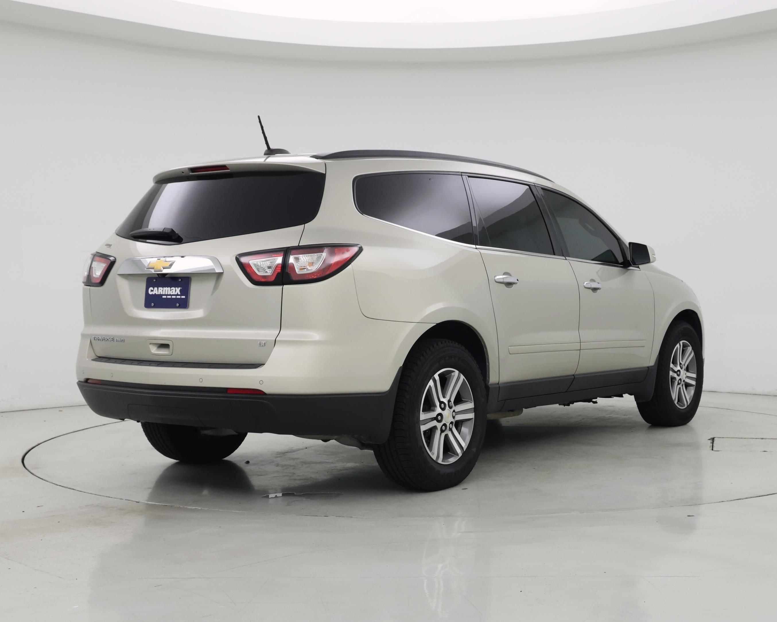 Thumbnail: 2017 Chevrolet Traverse - 8