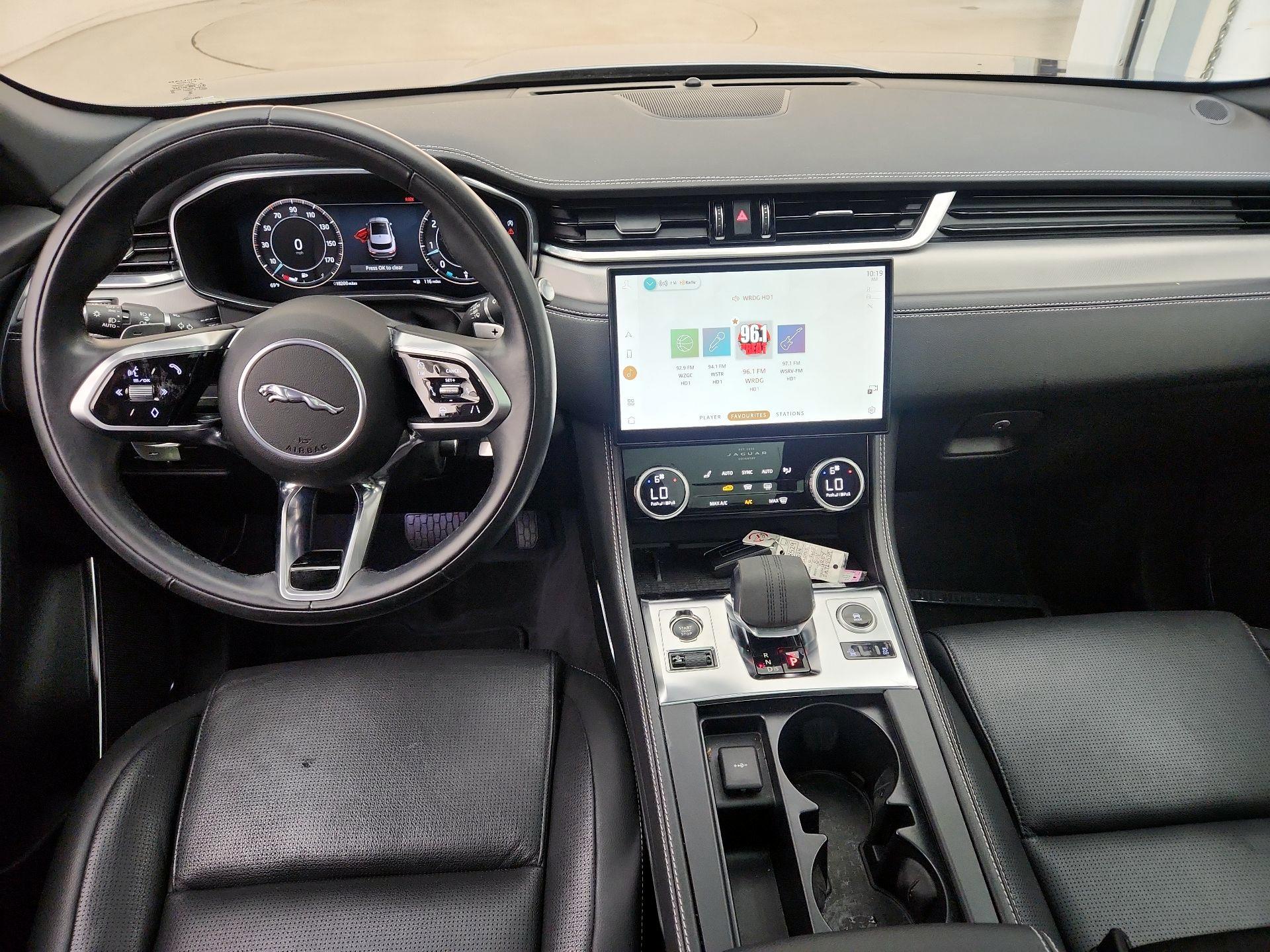 Thumbnail: 2024 Jaguar F-Pace - 9