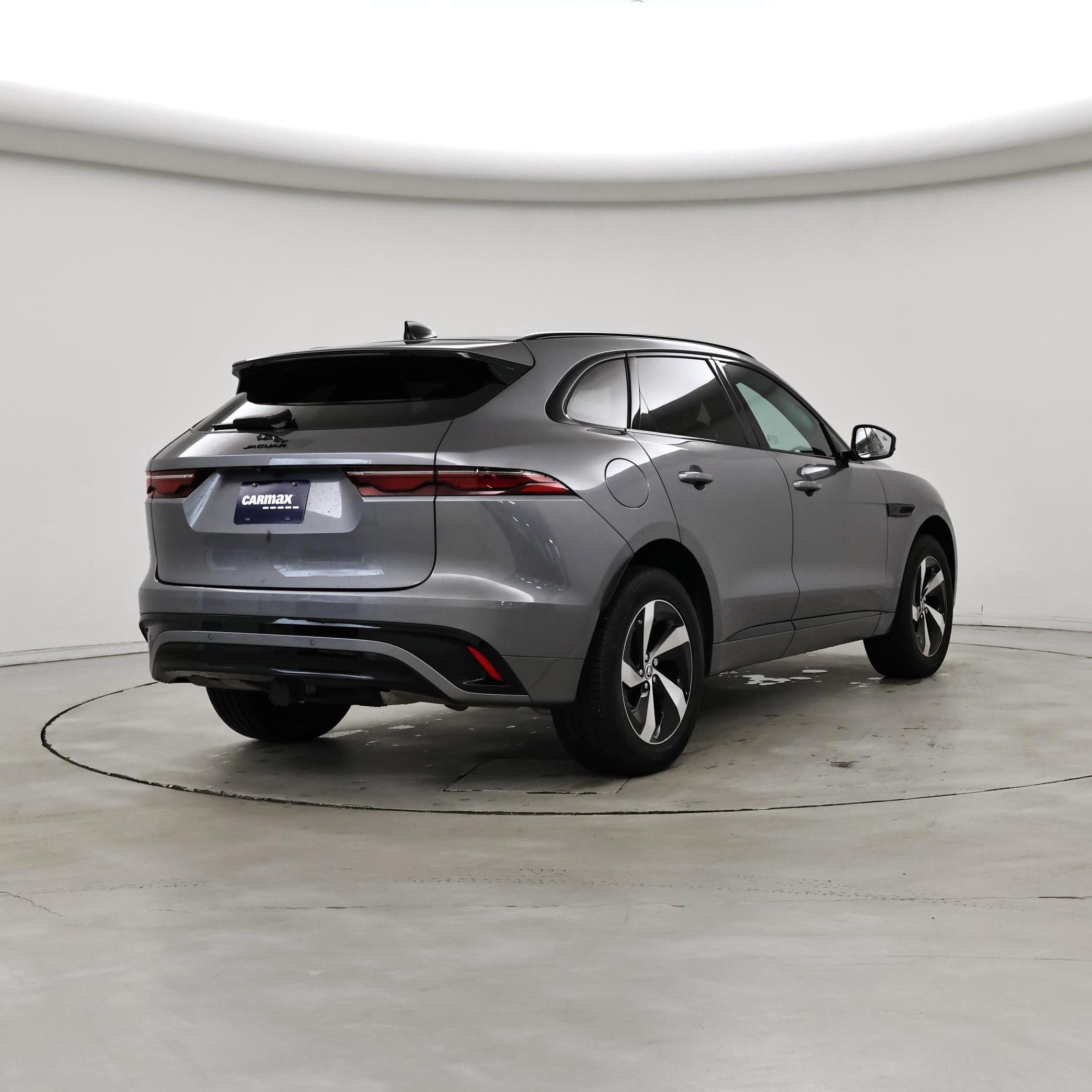 Thumbnail: 2024 Jaguar F-Pace - 8