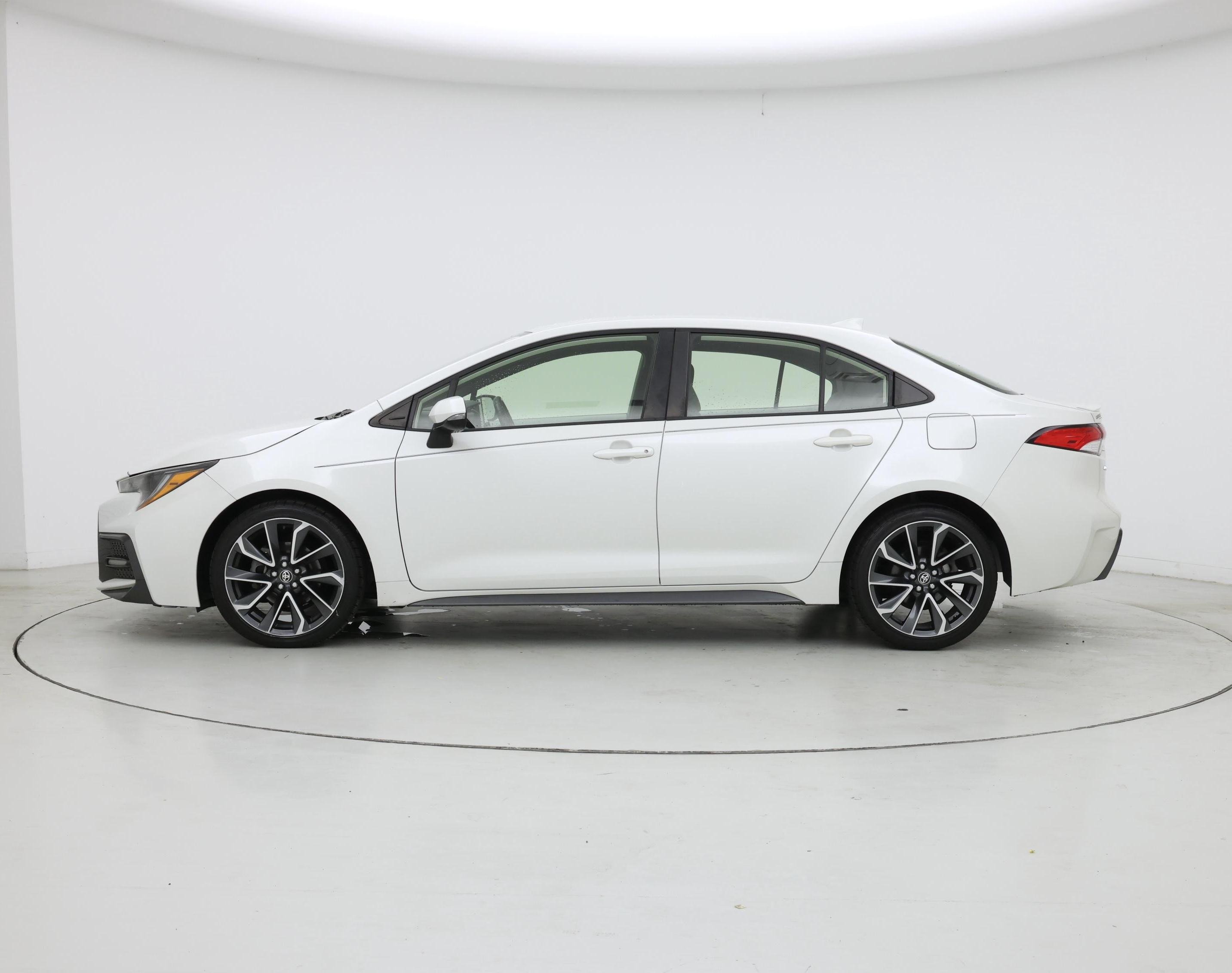 Thumbnail: 2021 Toyota Corolla - 3