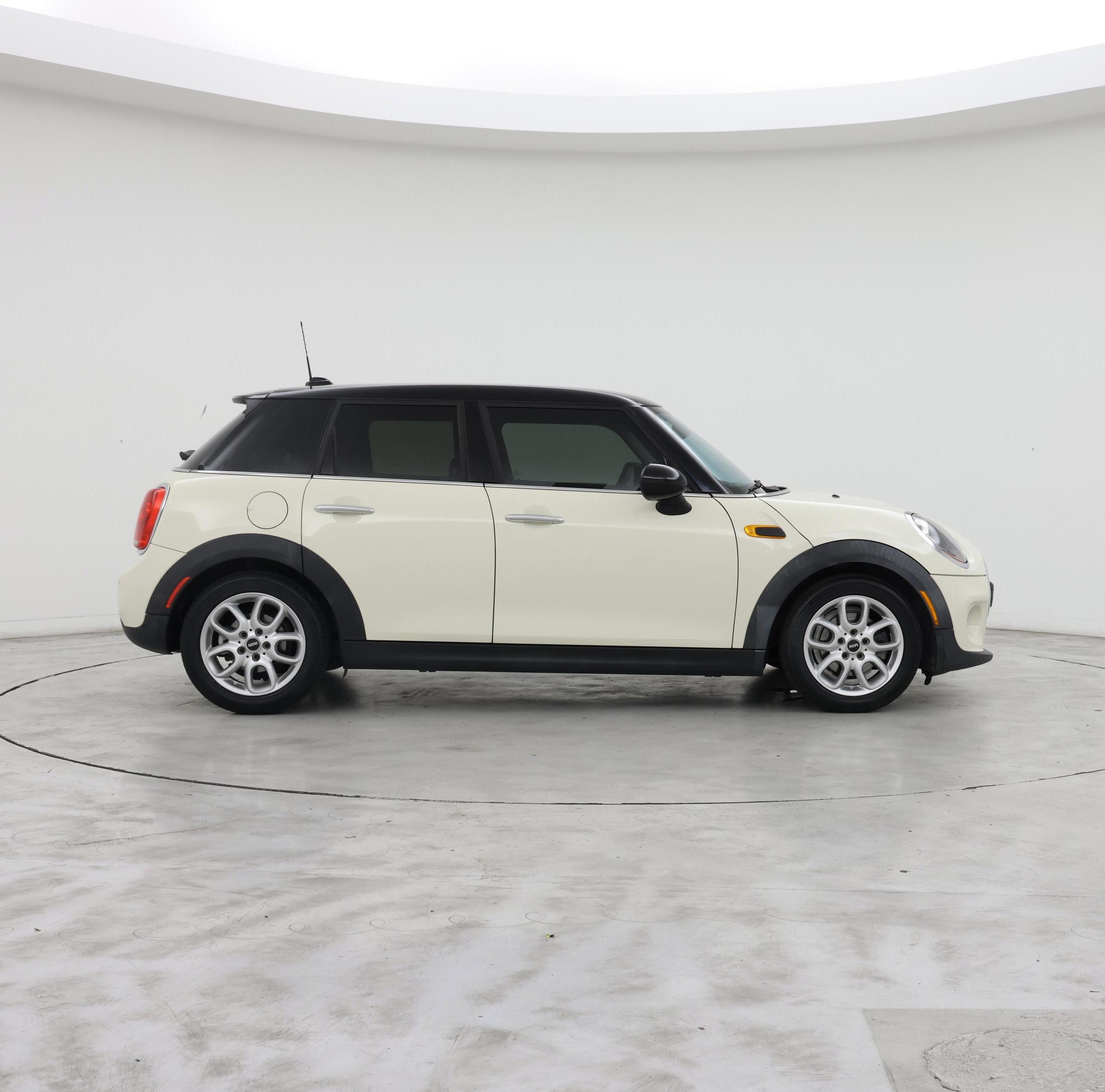 Thumbnail: 2018 MINI Cooper Hardtop - 7