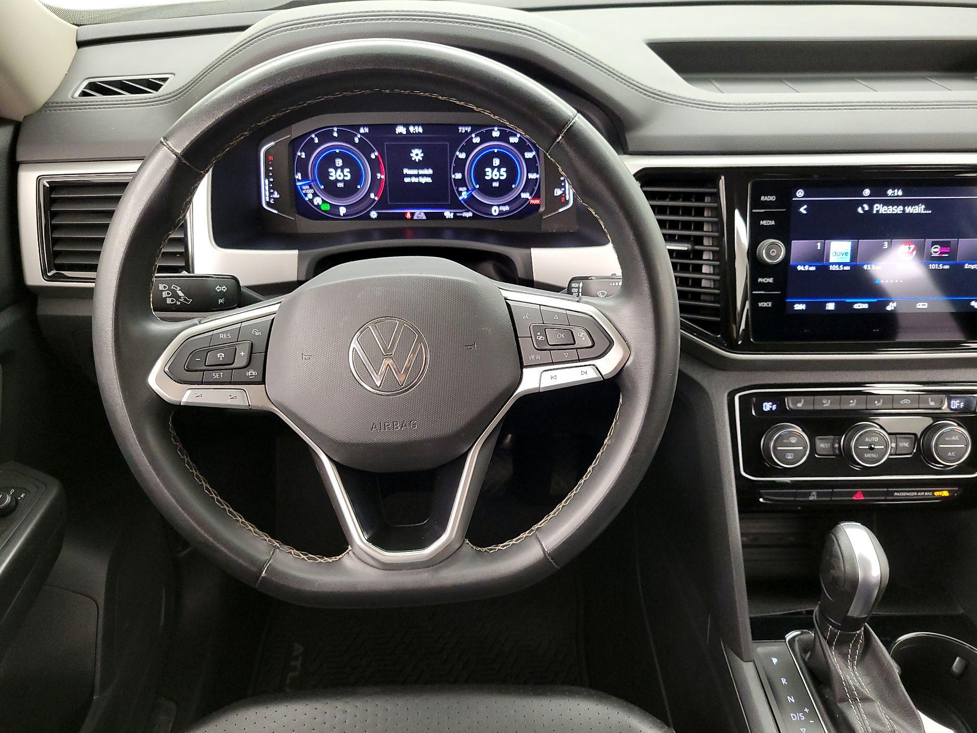 Thumbnail: 2022 Volkswagen Atlas - 10