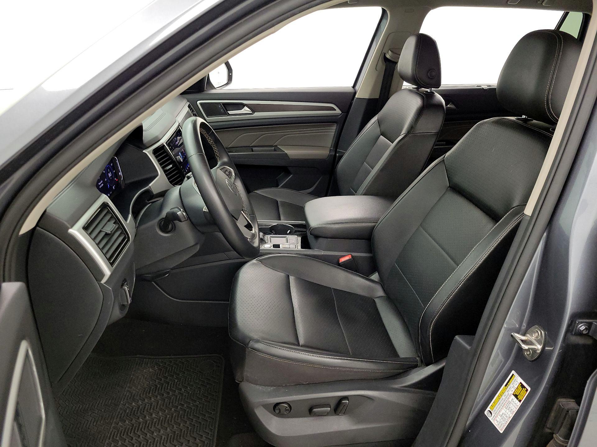 Thumbnail: 2022 Volkswagen Atlas - 11