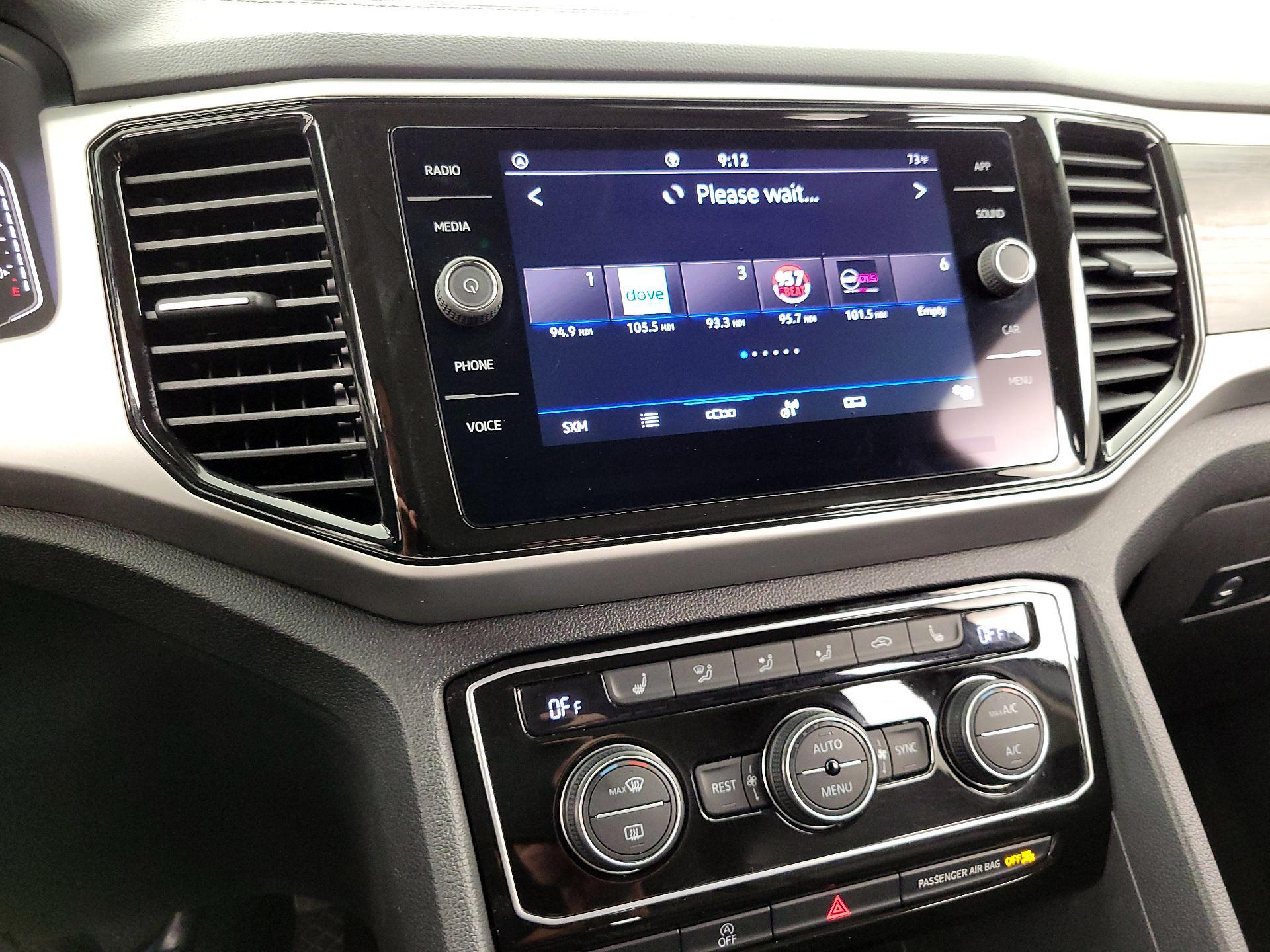 Thumbnail: 2022 Volkswagen Atlas - 15