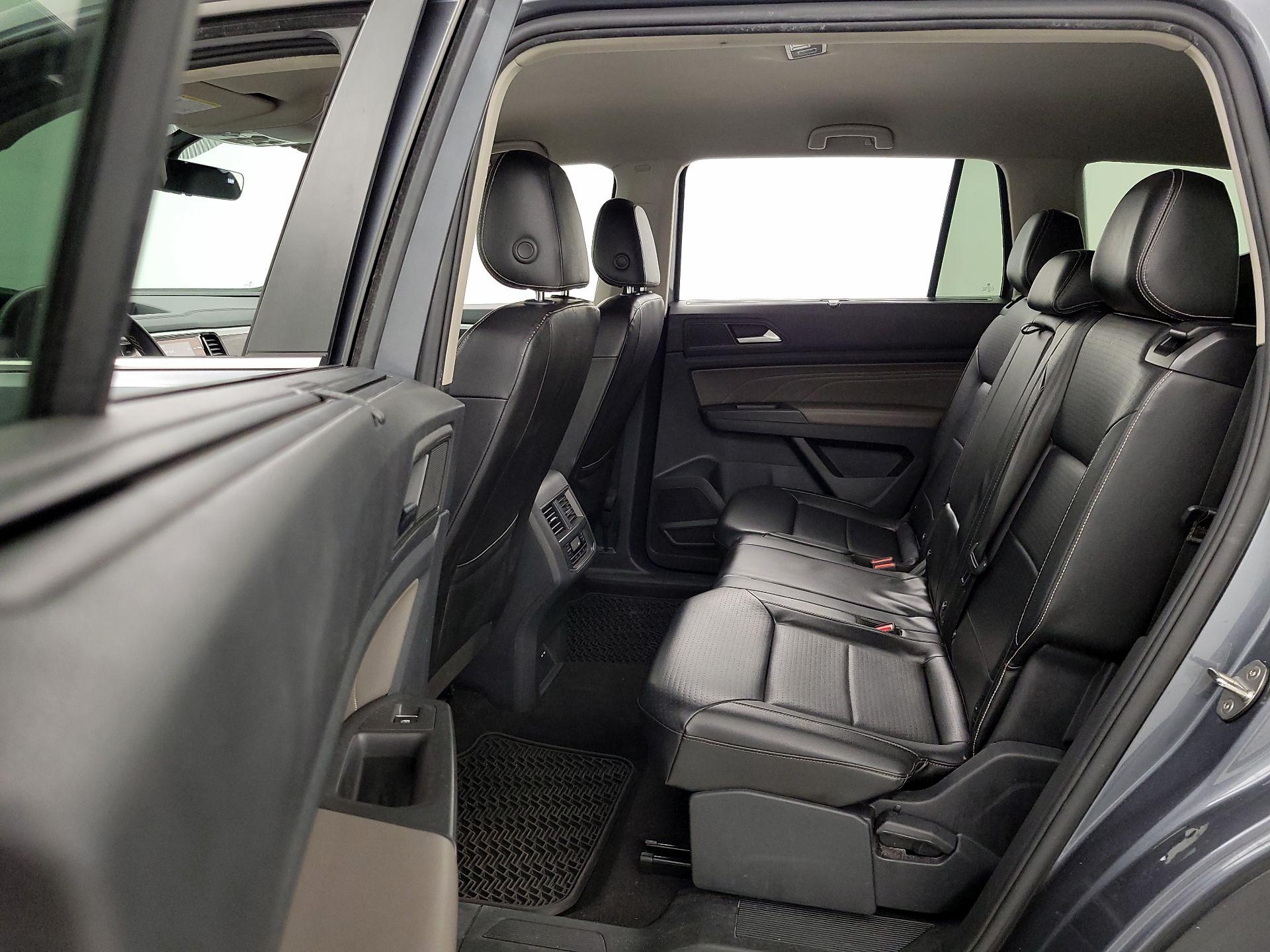 Thumbnail: 2022 Volkswagen Atlas - 19