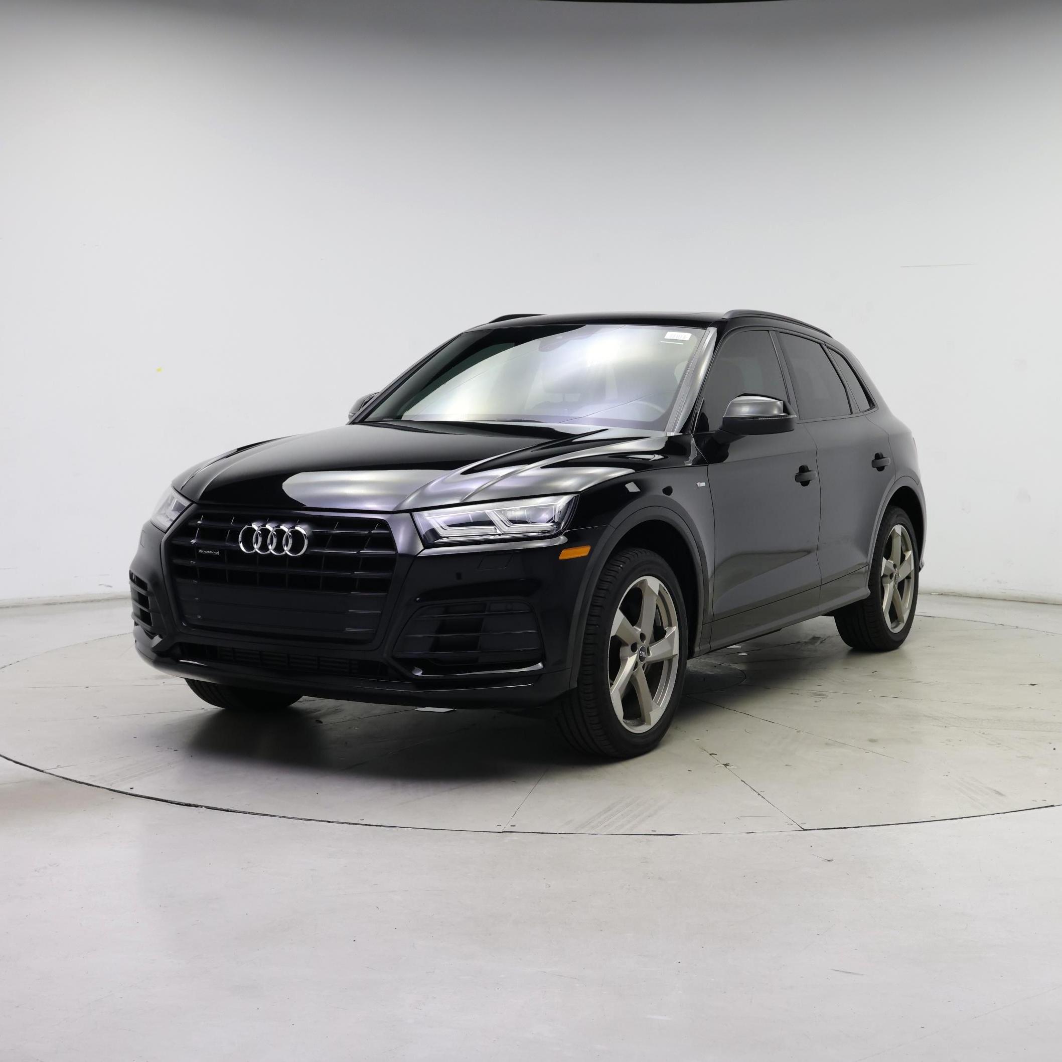 Thumbnail: 2020 Audi Q5 - 4