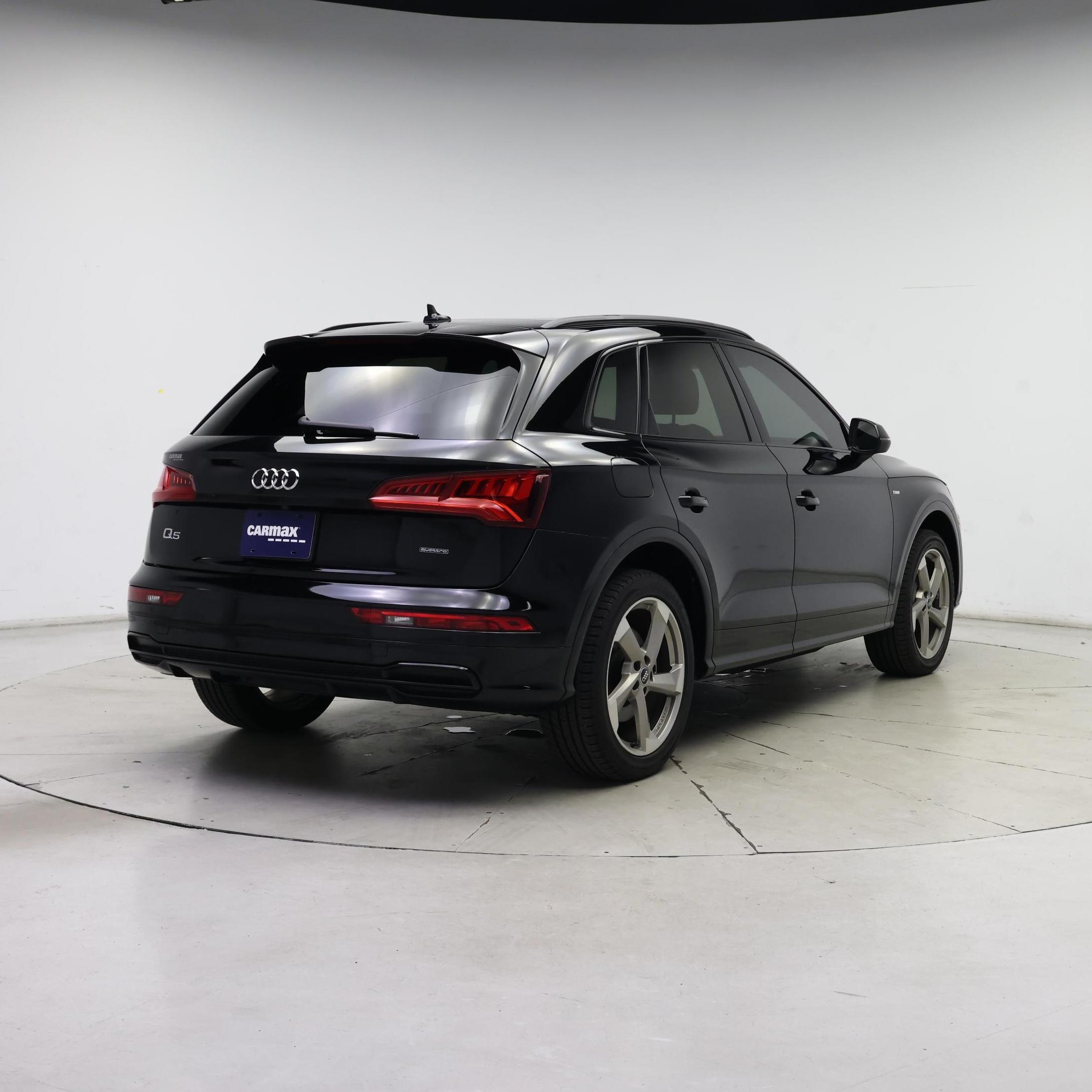 Thumbnail: 2020 Audi Q5 - 8