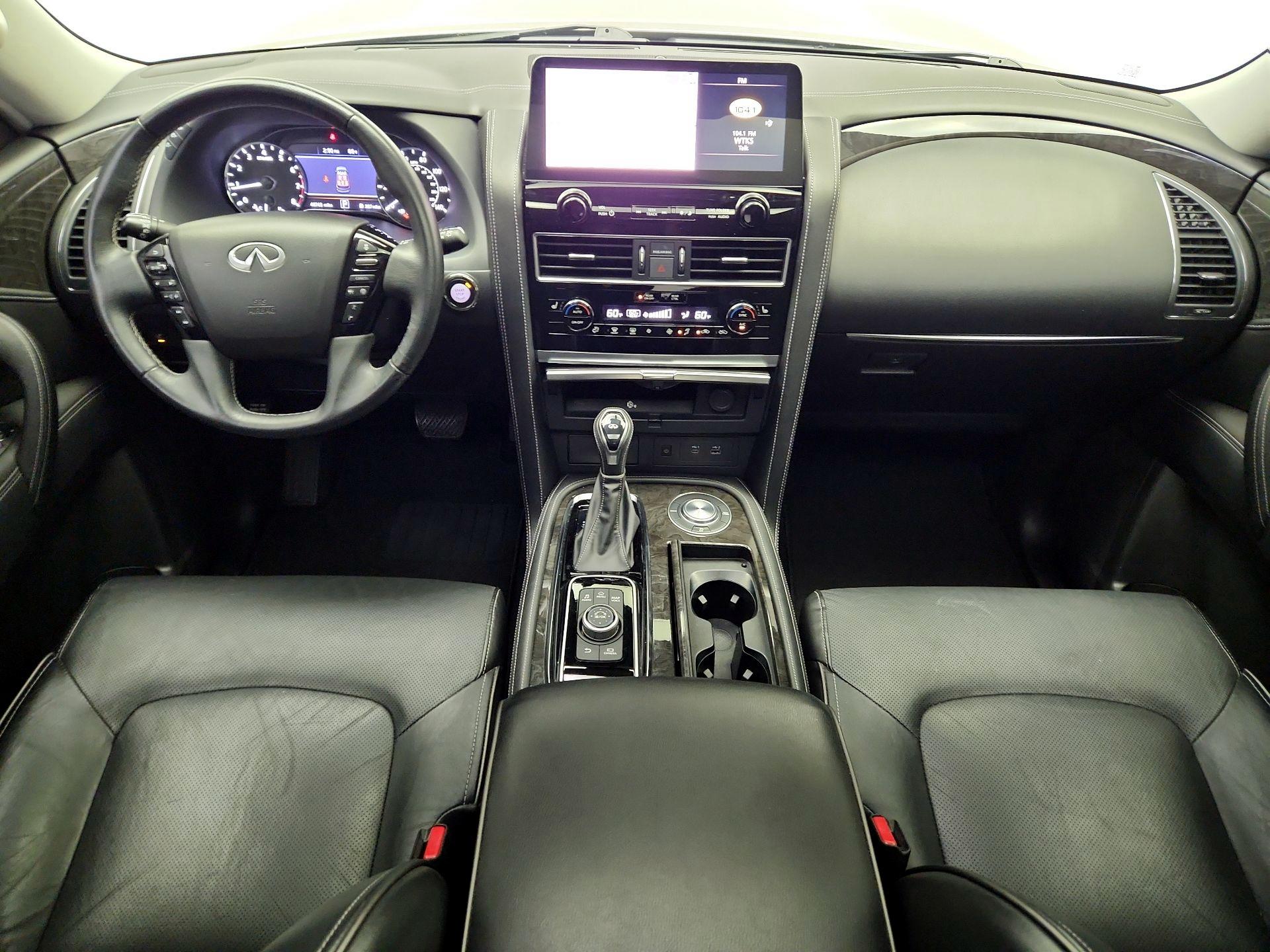 Thumbnail: 2023 INFINITI QX80 - 9