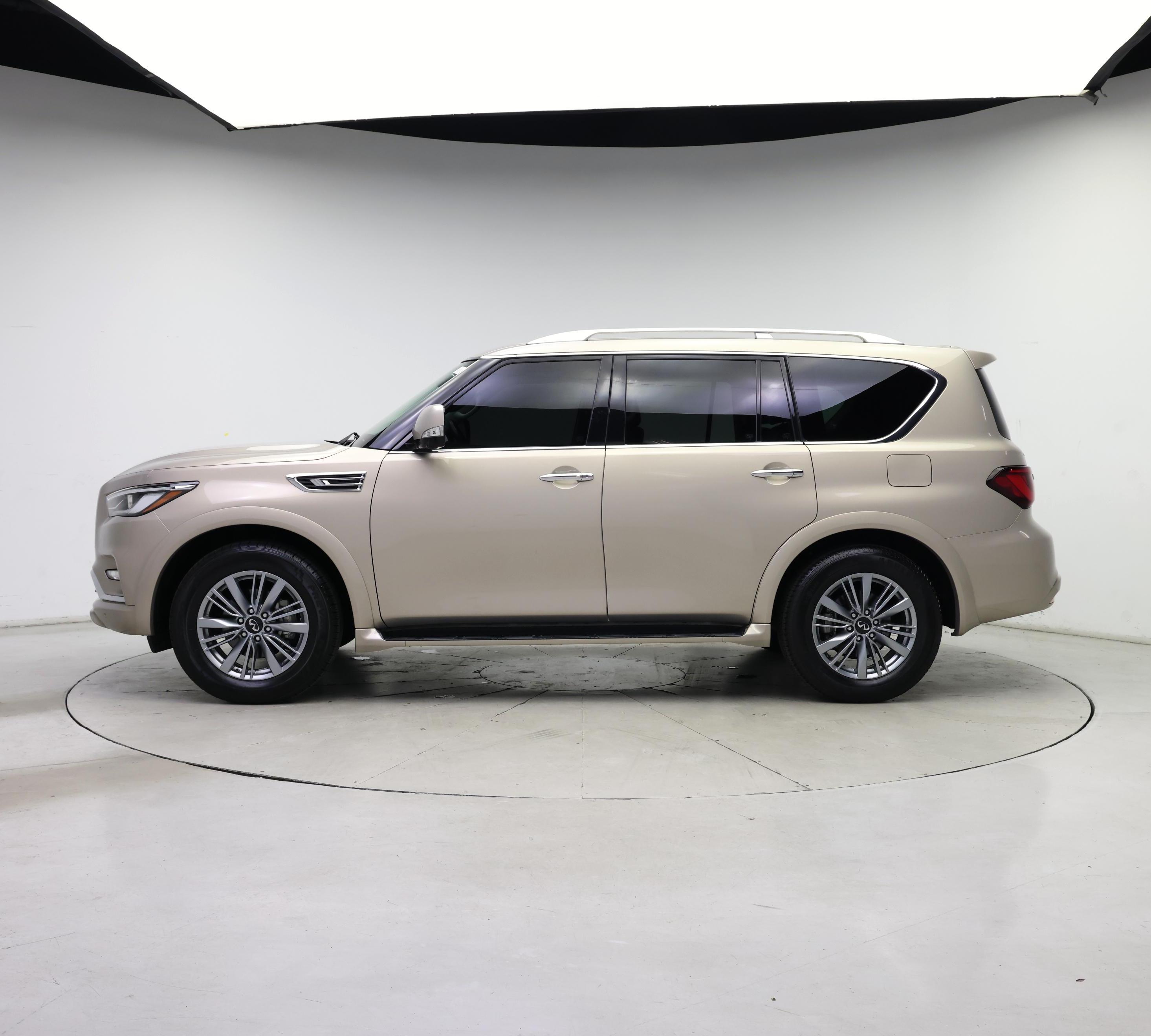 Thumbnail: 2023 INFINITI QX80 - 3