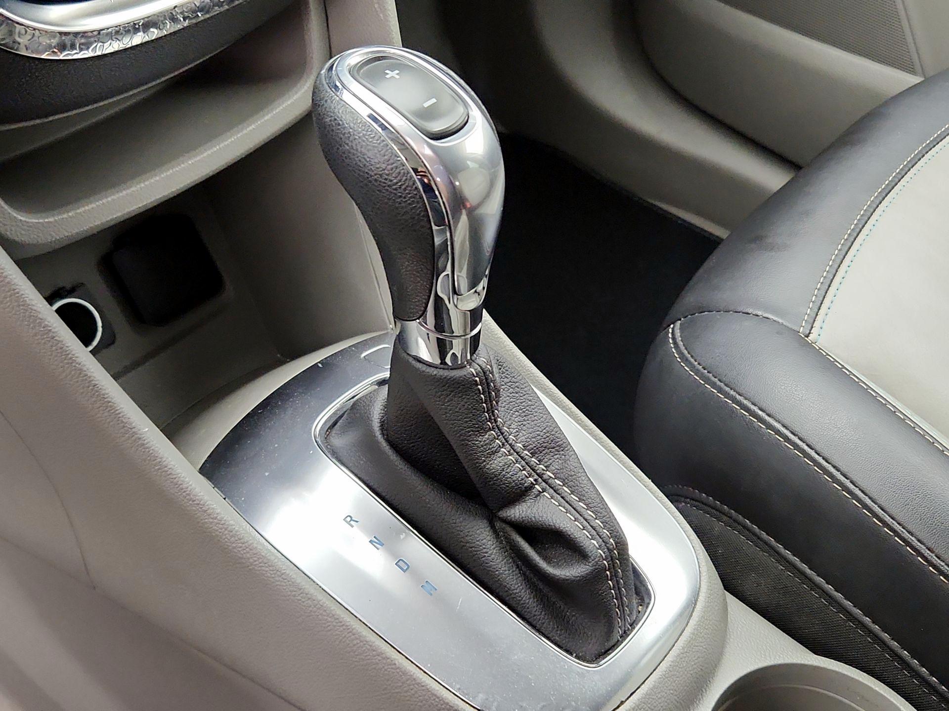 Thumbnail: 2015 Buick Encore - 18