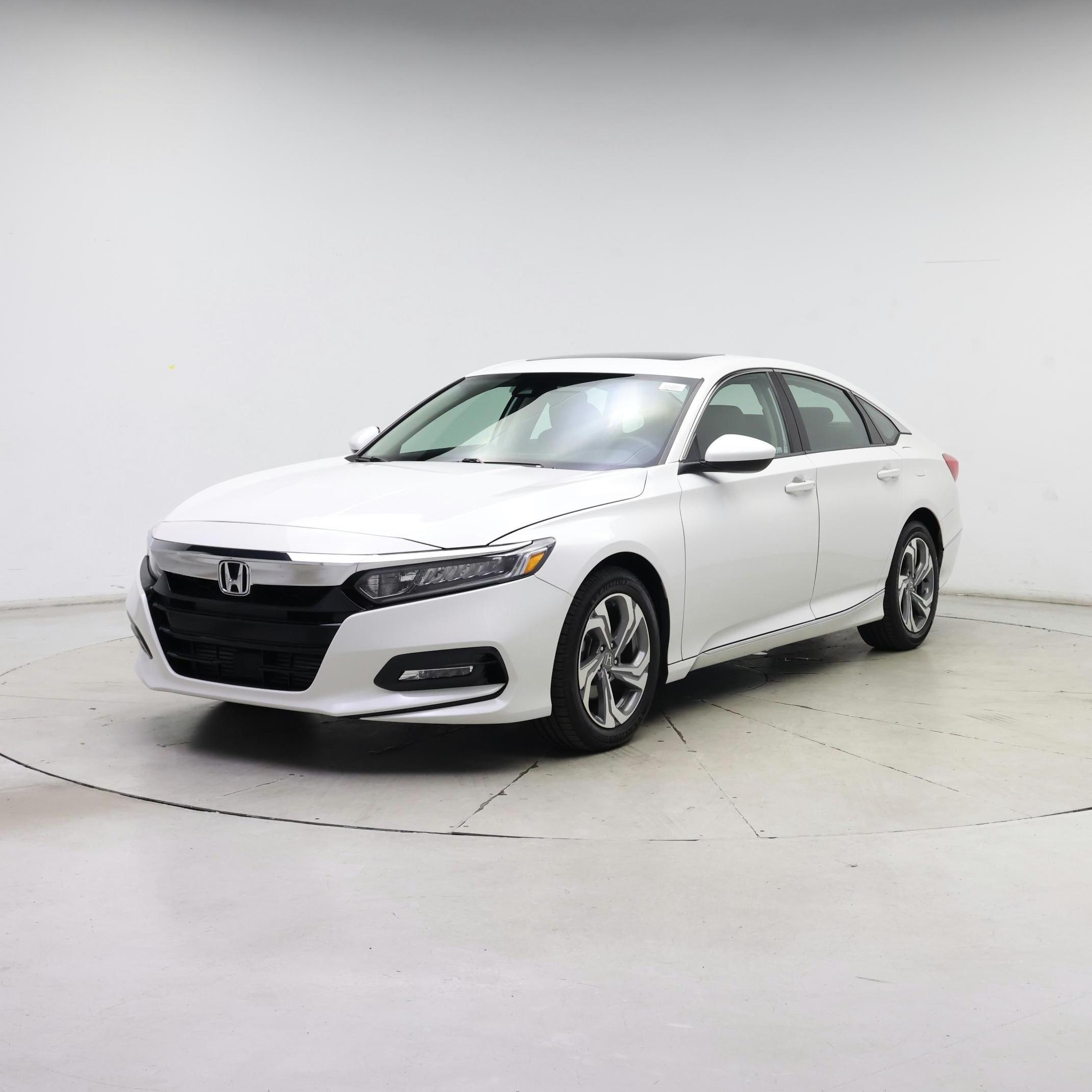 Thumbnail: 2018 Honda Accord - 4