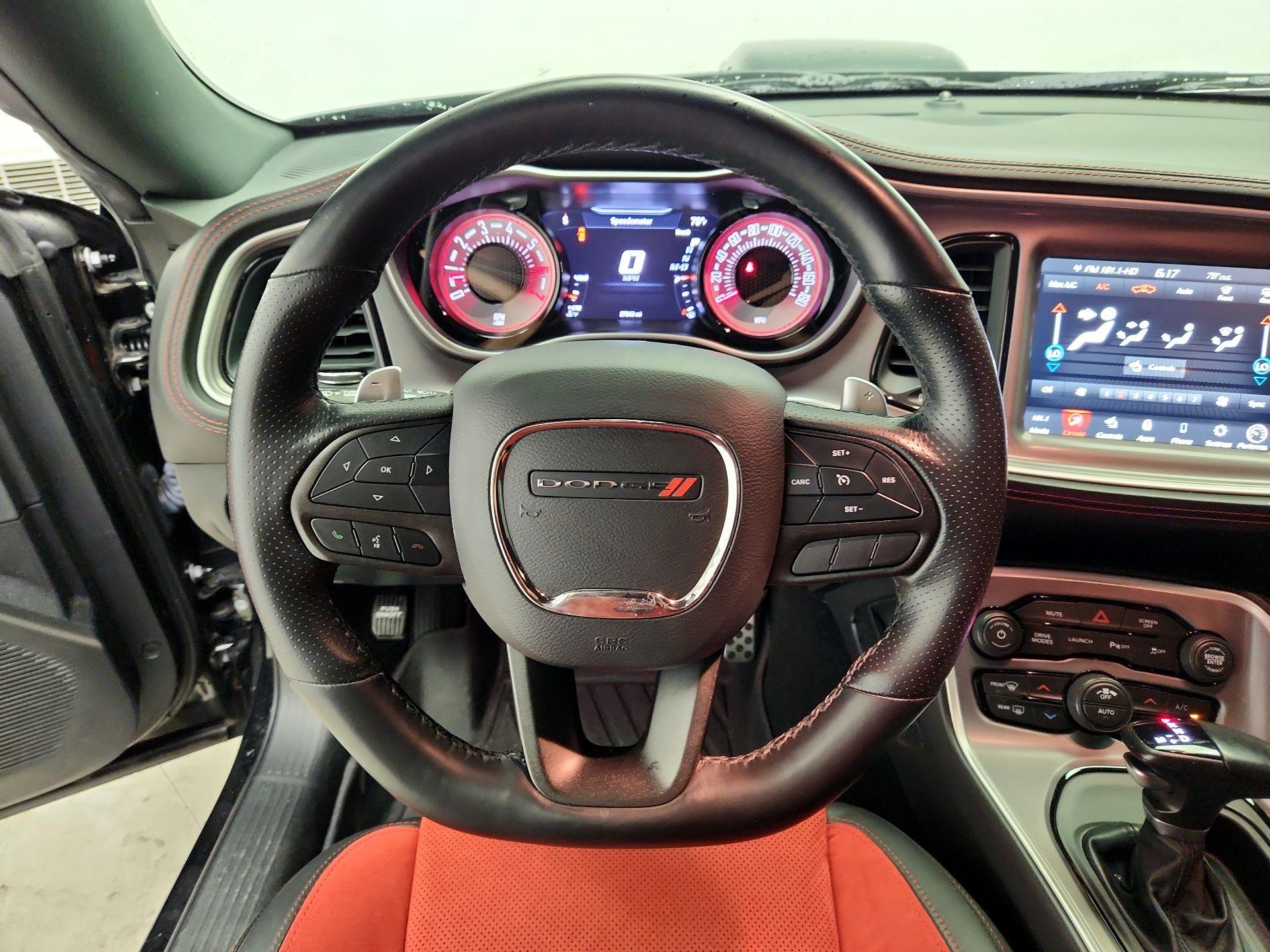 Thumbnail: 2022 Dodge Challenger - 10