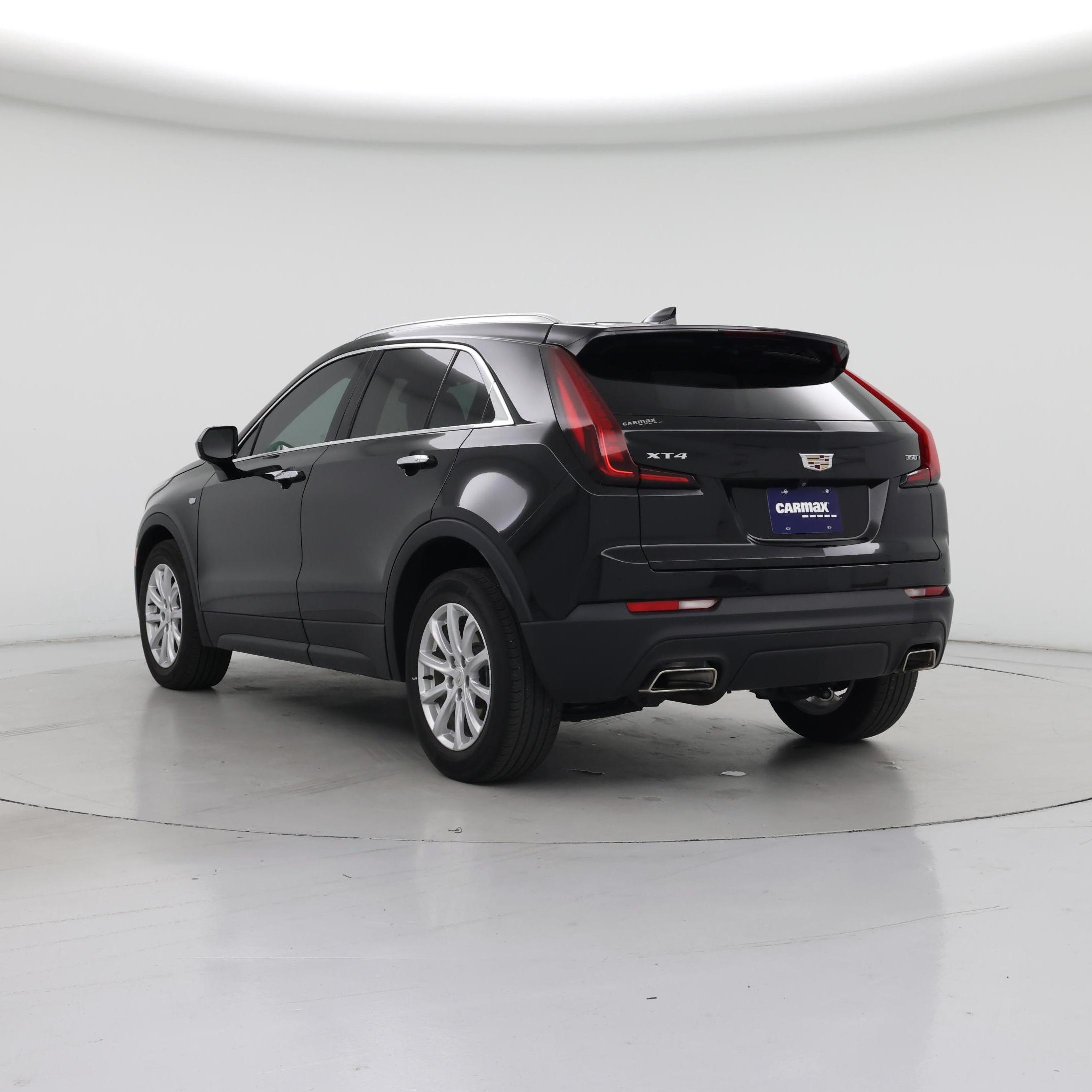 Thumbnail: 2022 Cadillac XT4 - 2
