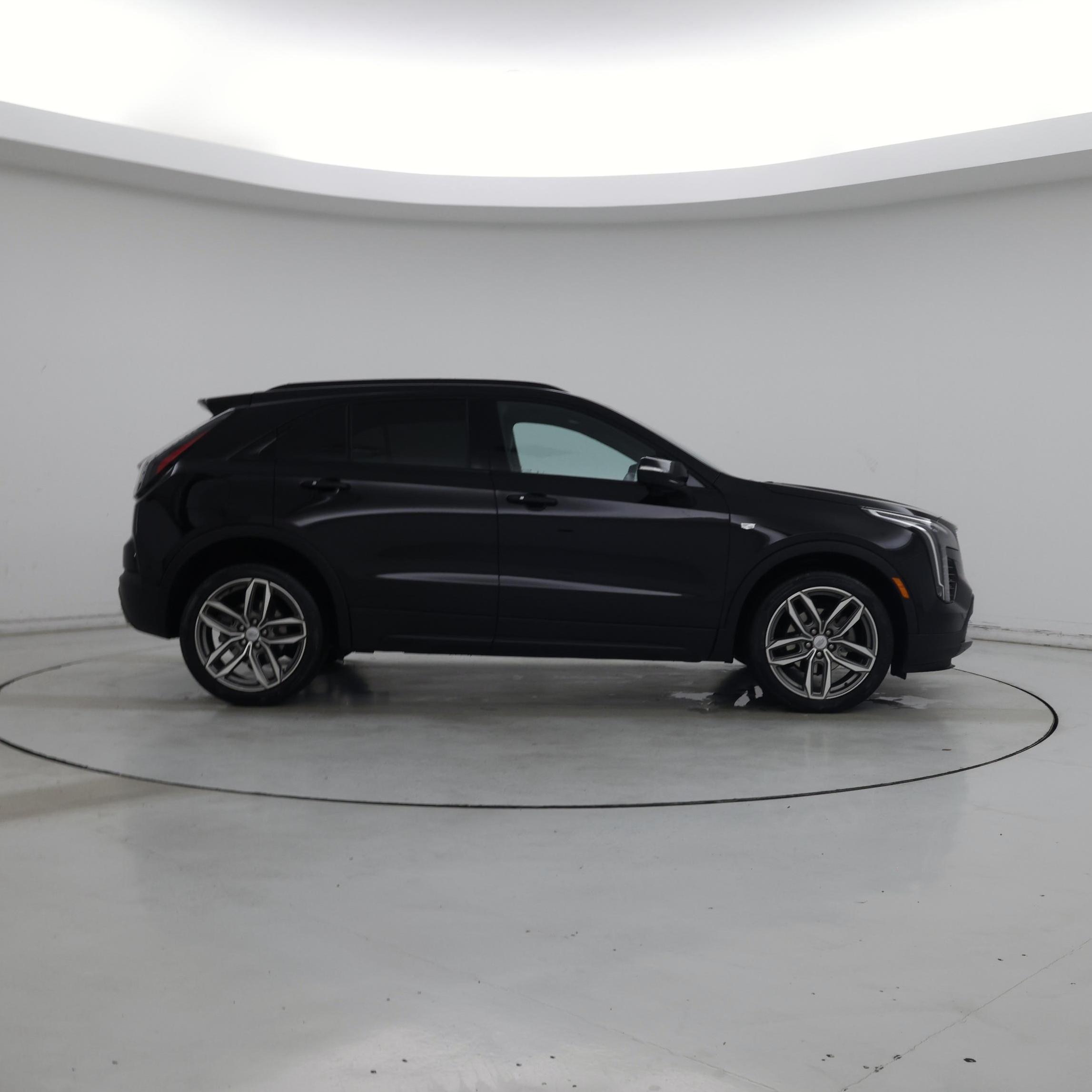 Thumbnail: 2023 Cadillac XT4 - 7