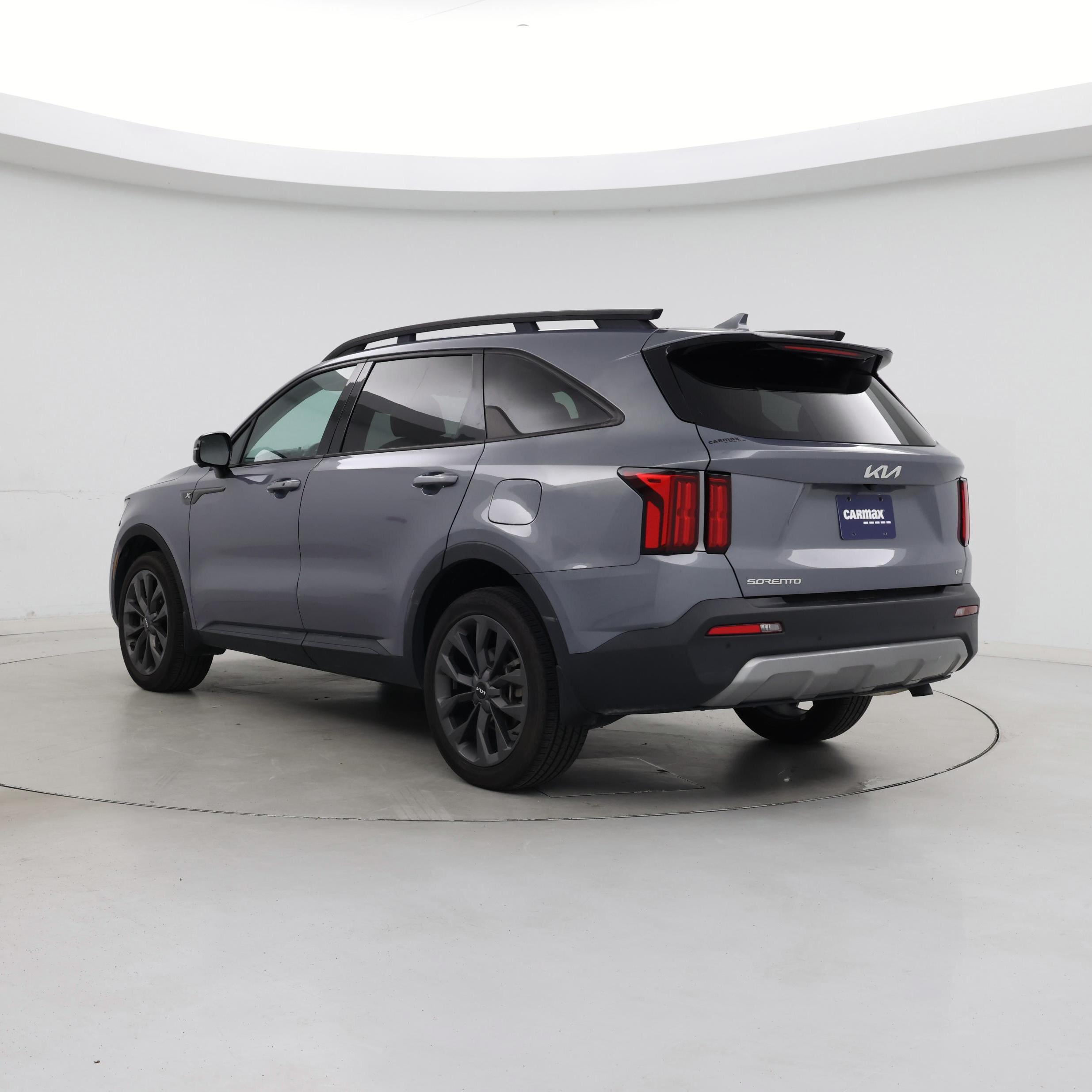 Thumbnail: 2023 Kia Sorento - 2
