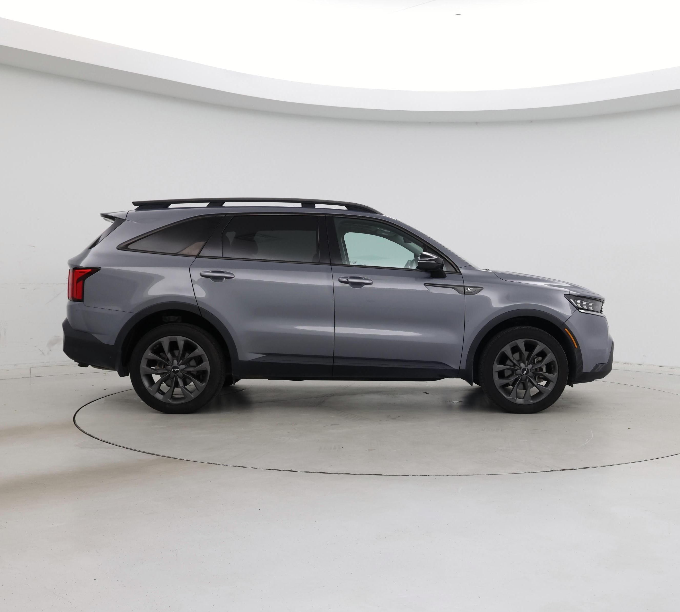 Thumbnail: 2023 Kia Sorento - 7