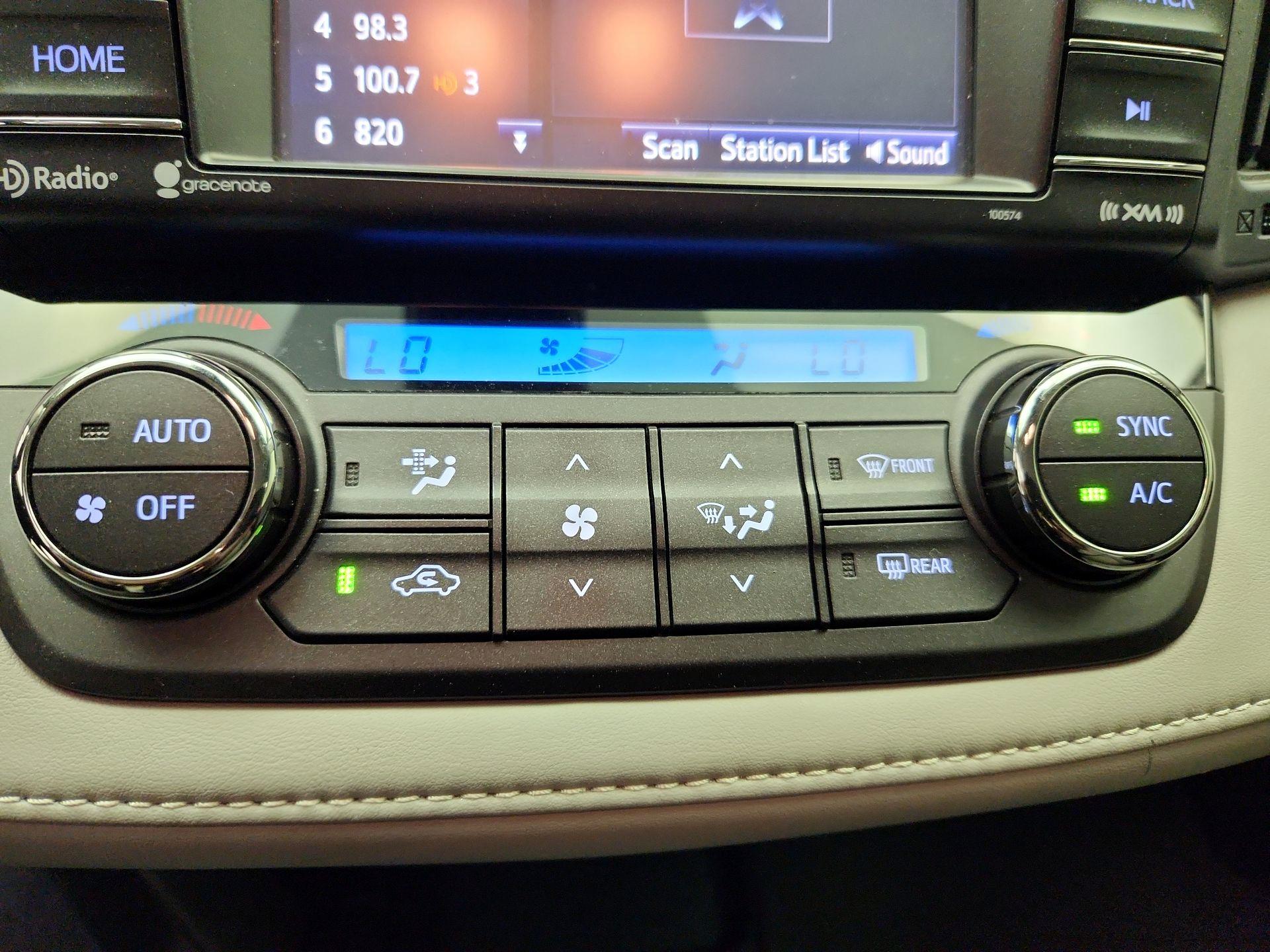 Thumbnail: 2018 Toyota RAV4 - 16