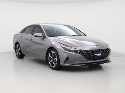 Silver 2023 Hyundai Elantra Limited